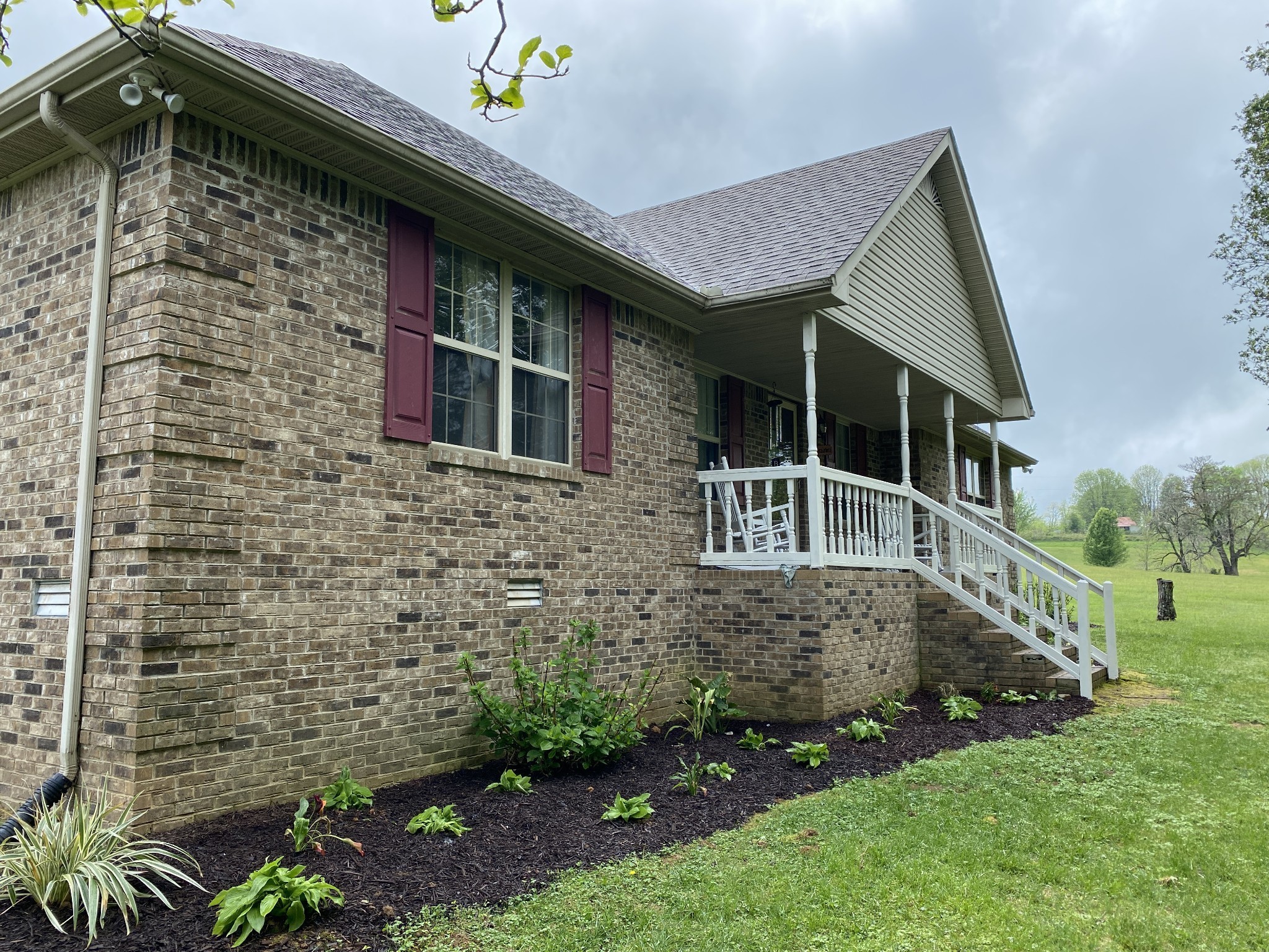 172 Landrum Ln