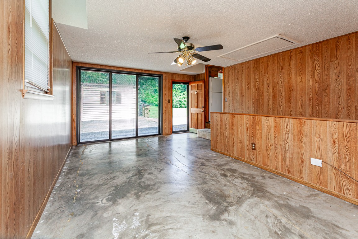 2829 Donna Hill Dr