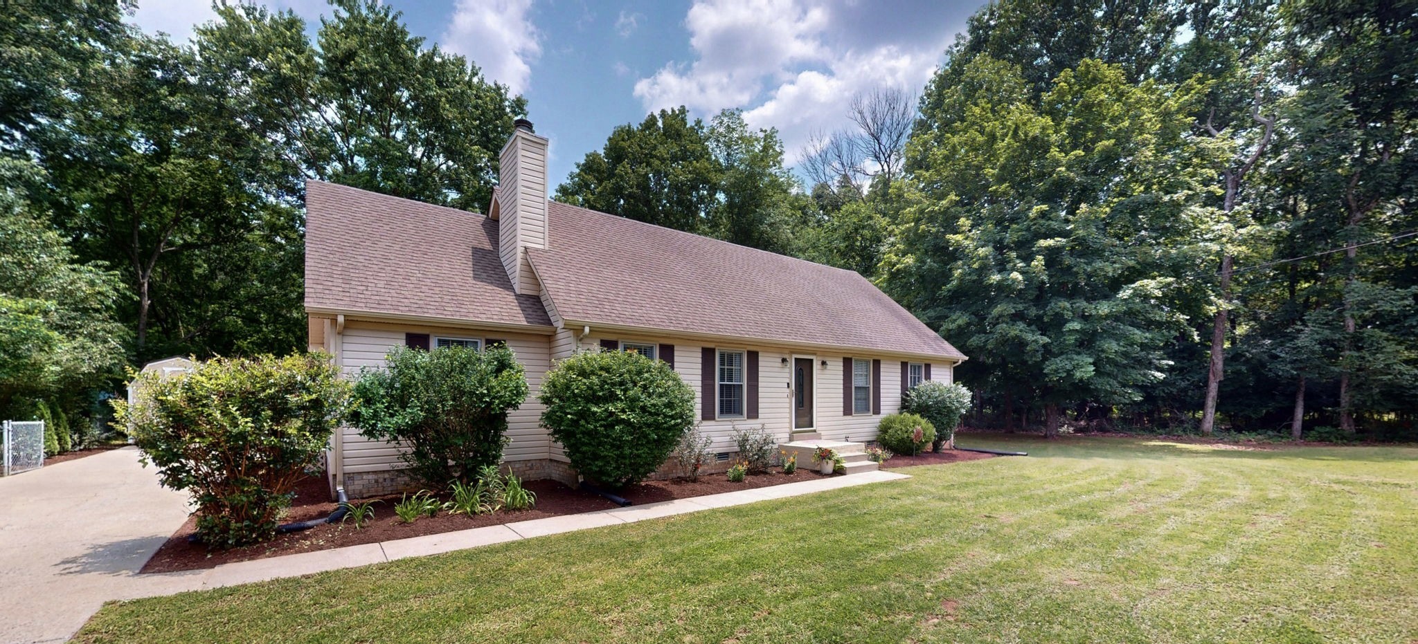 3115 Miles Dr