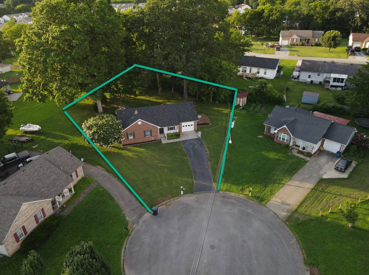 1005 Cedarstone Ct