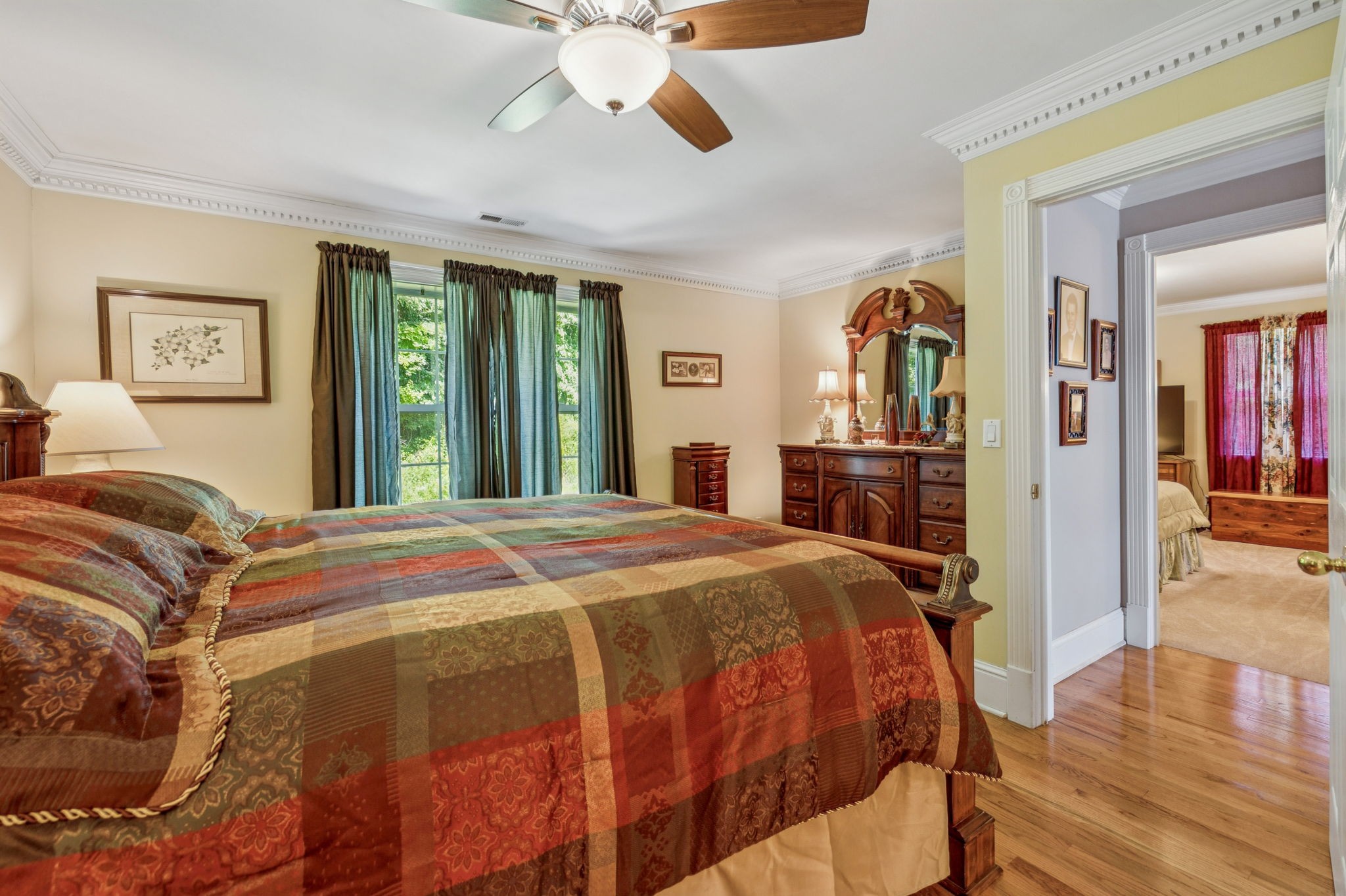 137 LW Lacy Rd