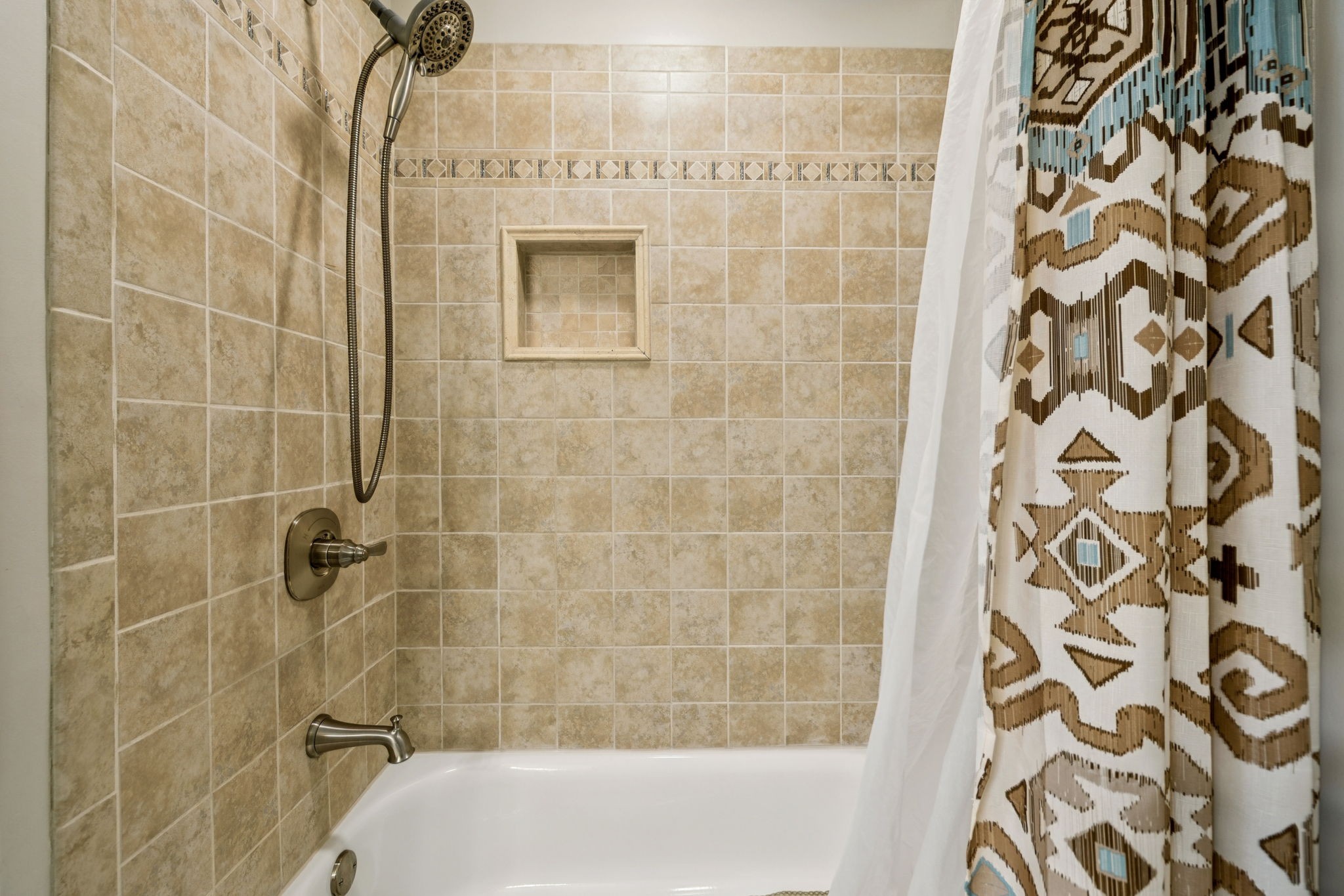137 LW Lacy Rd