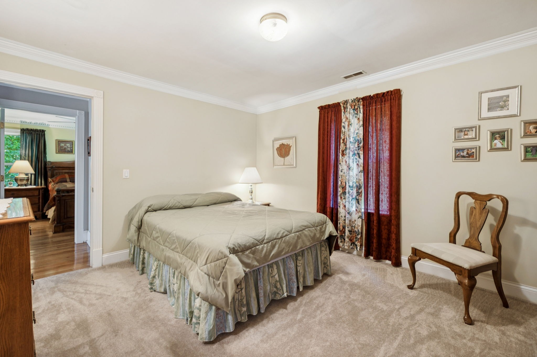 137 LW Lacy Rd