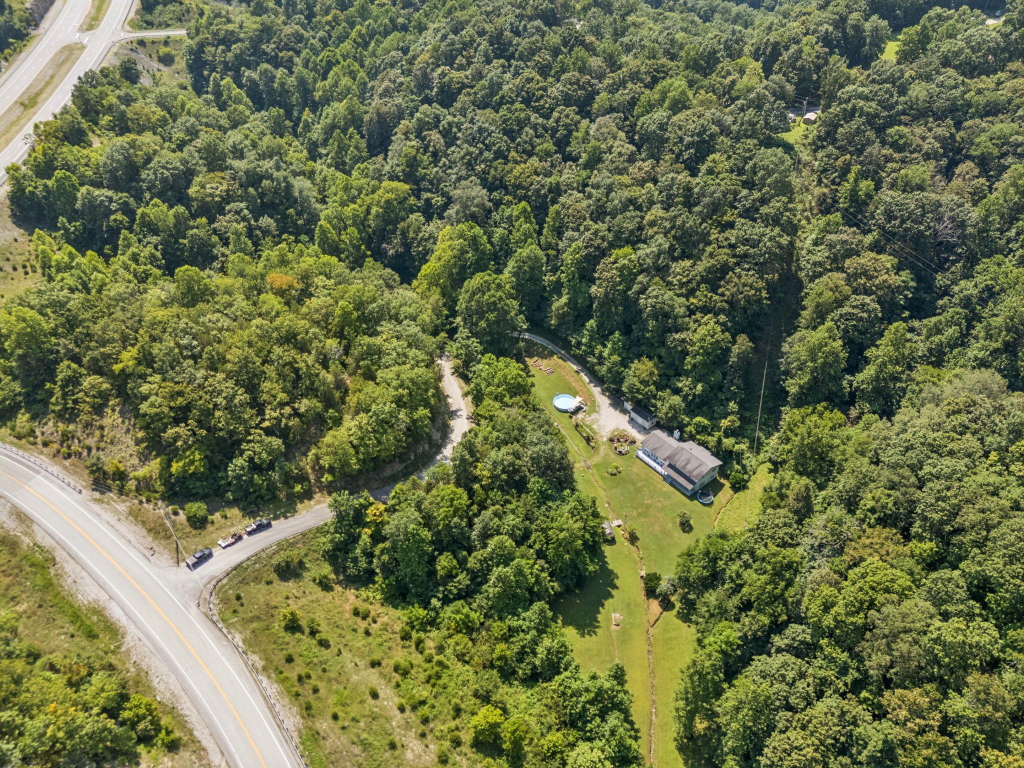 137 LW Lacy Rd
