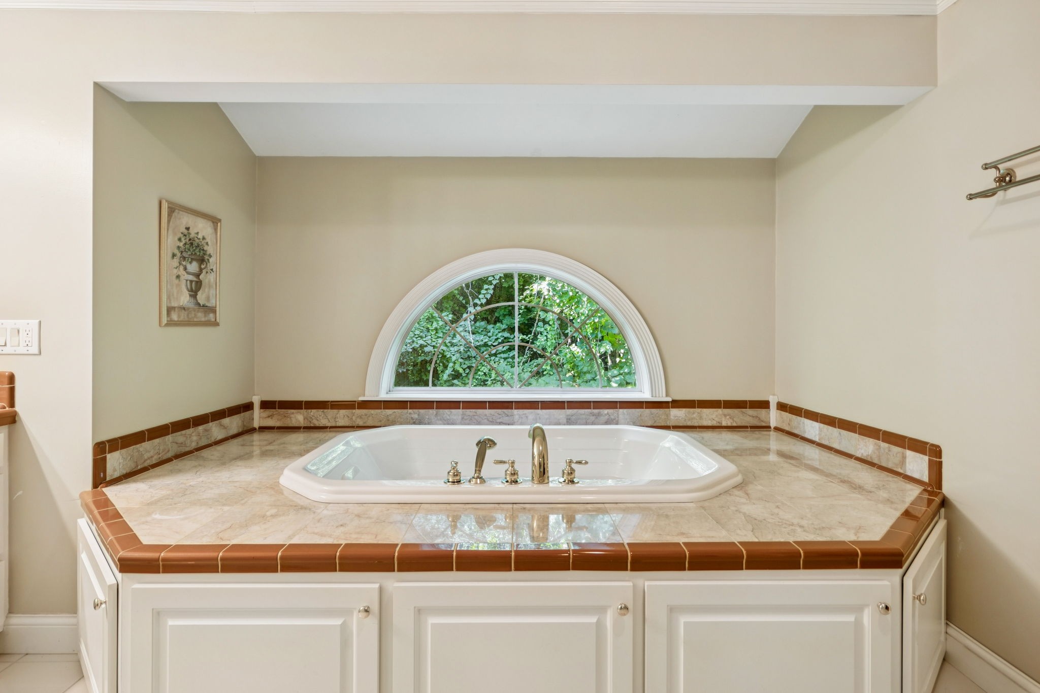 137 LW Lacy Rd