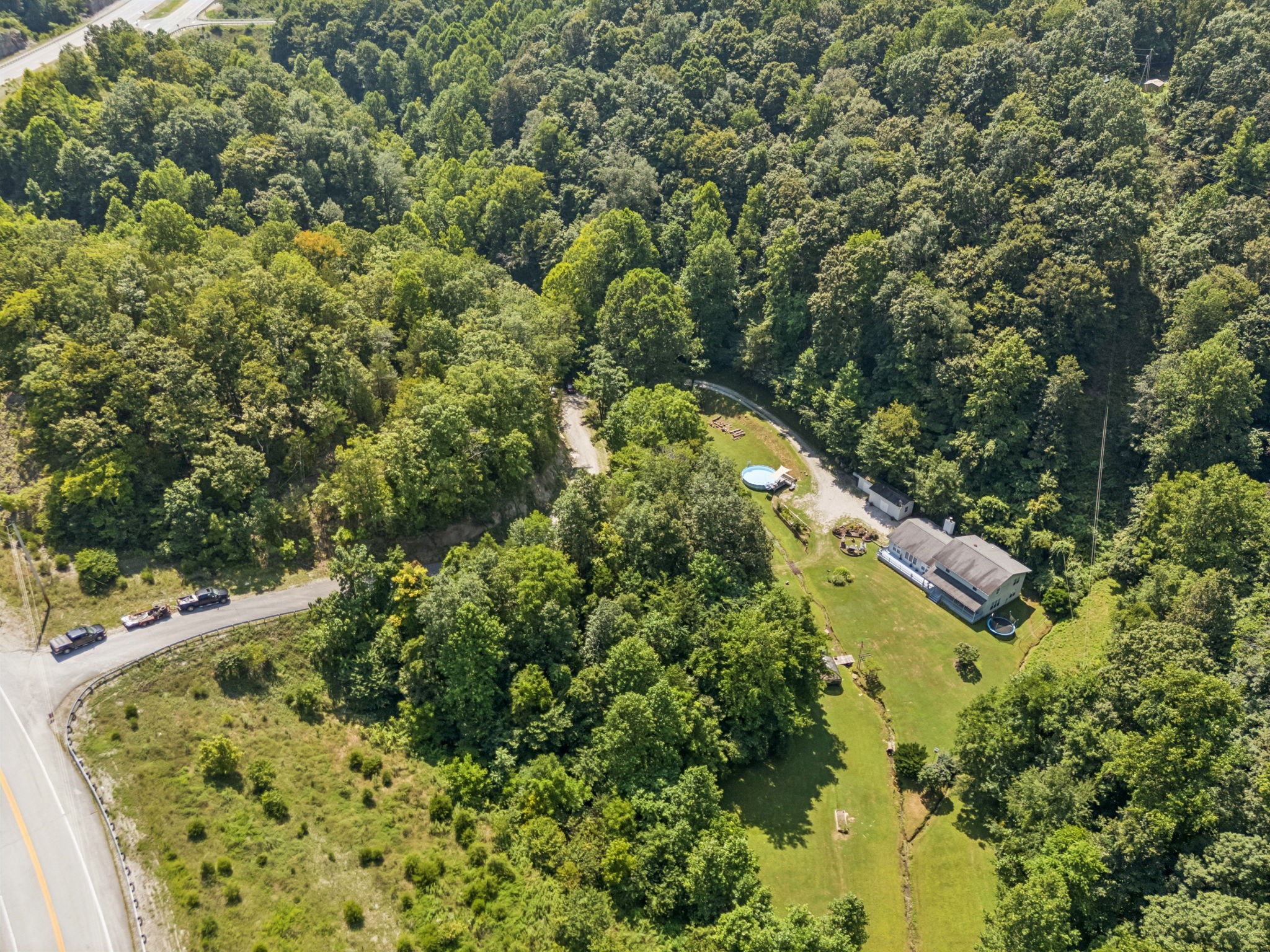 137 LW Lacy Rd