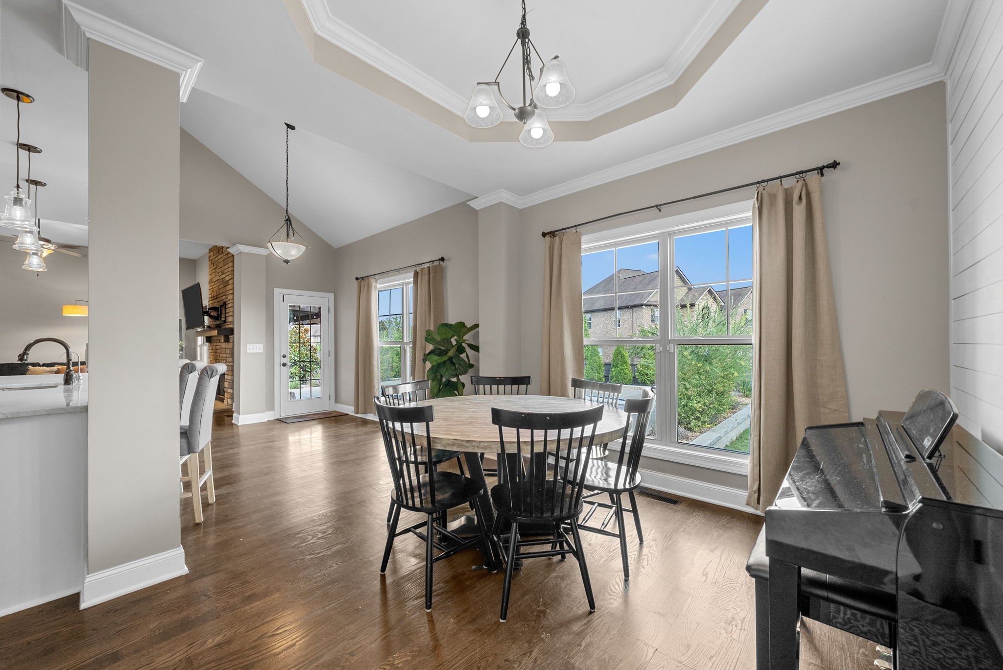 129 Springfield Dr