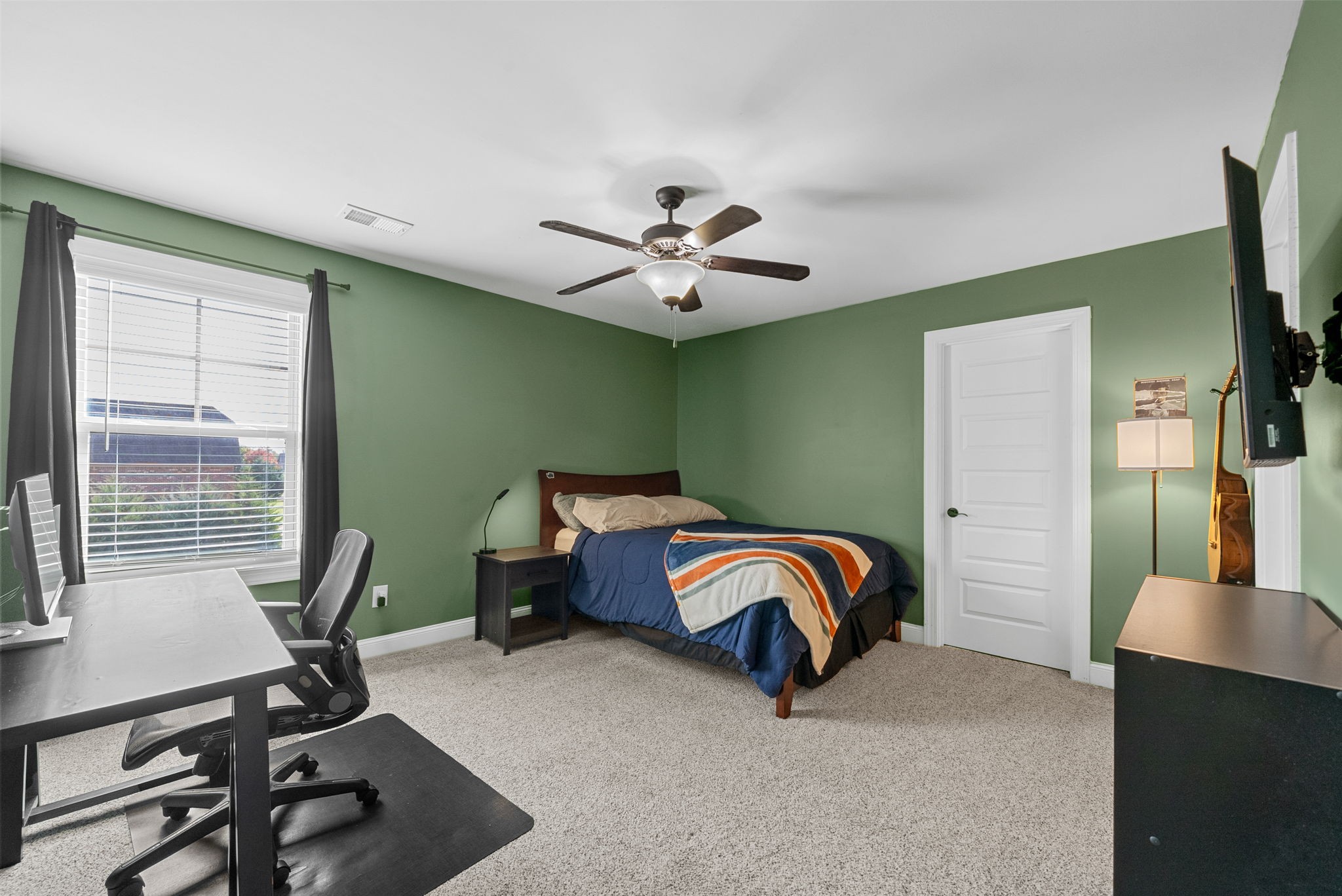 129 Springfield Dr