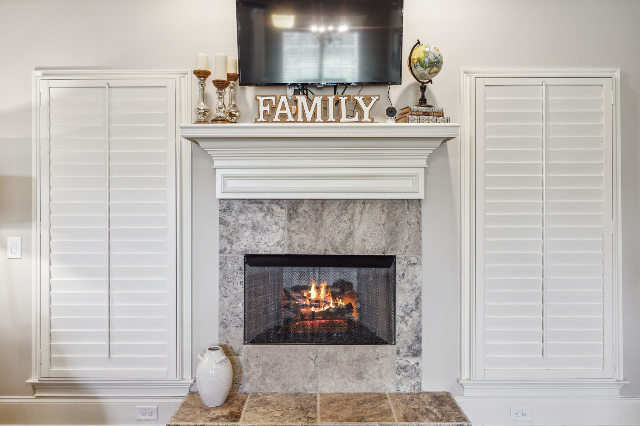 915 Harrisburg Ln