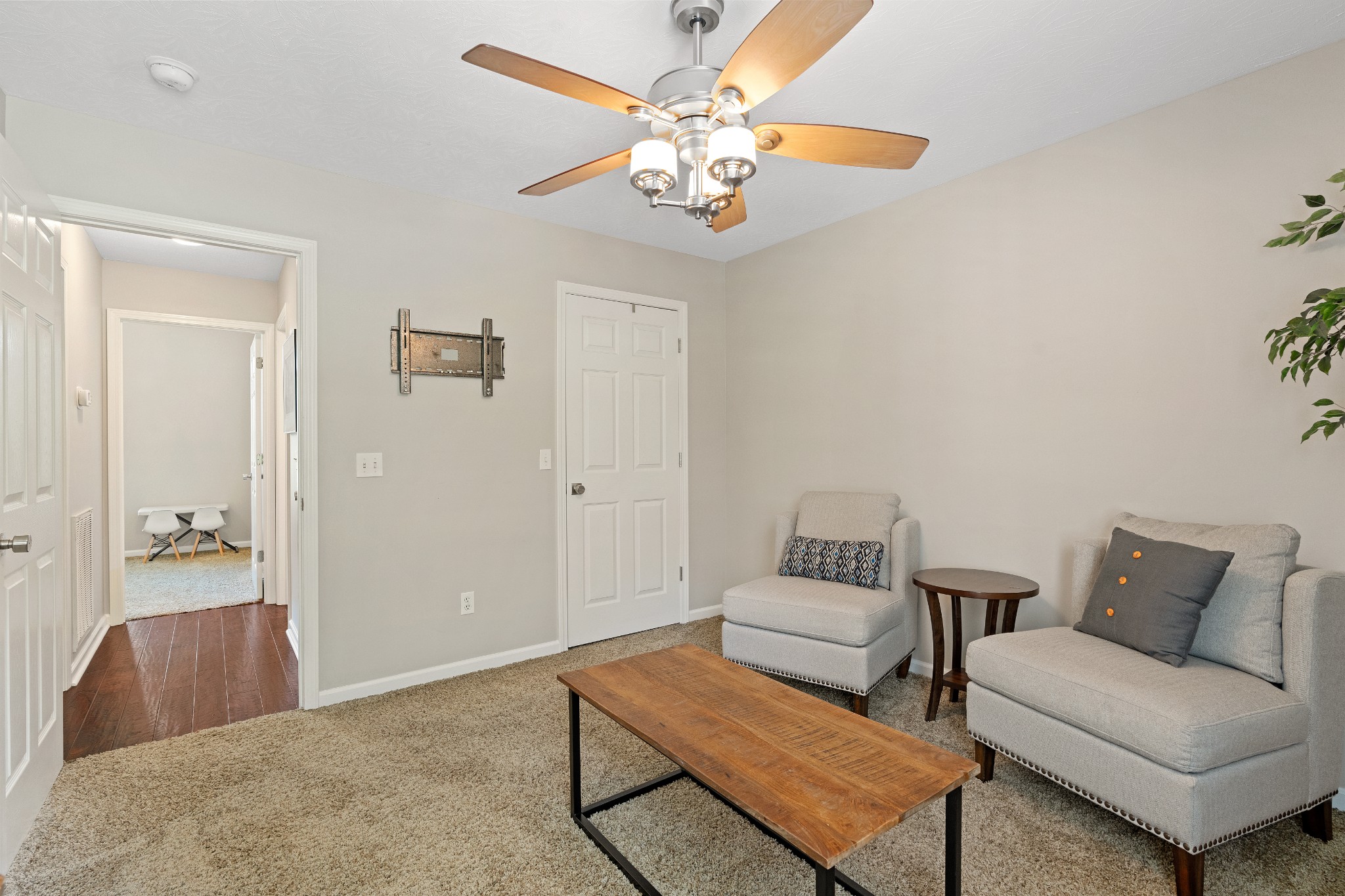 895 Brummitt Rd