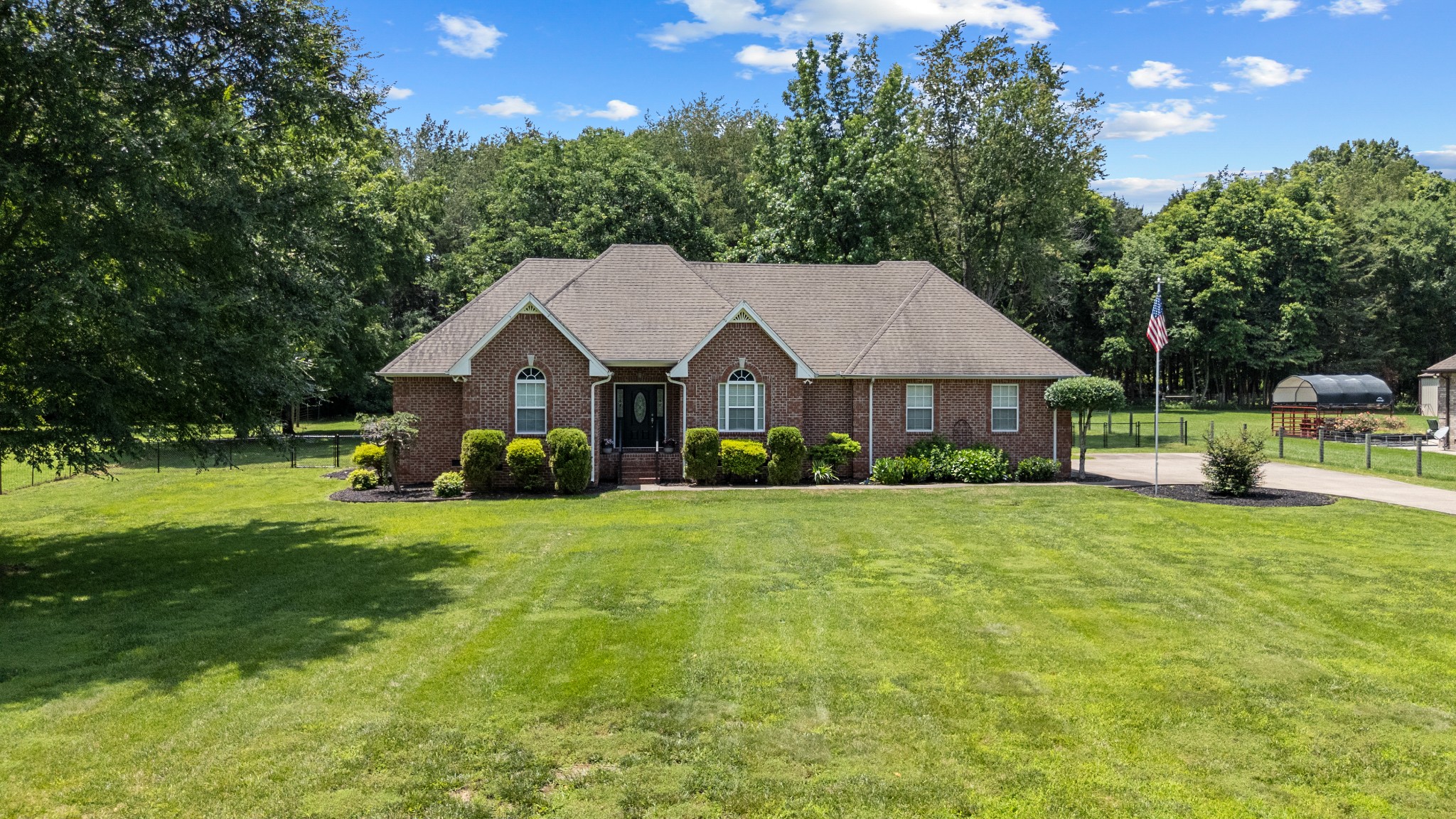 895 Brummitt Rd