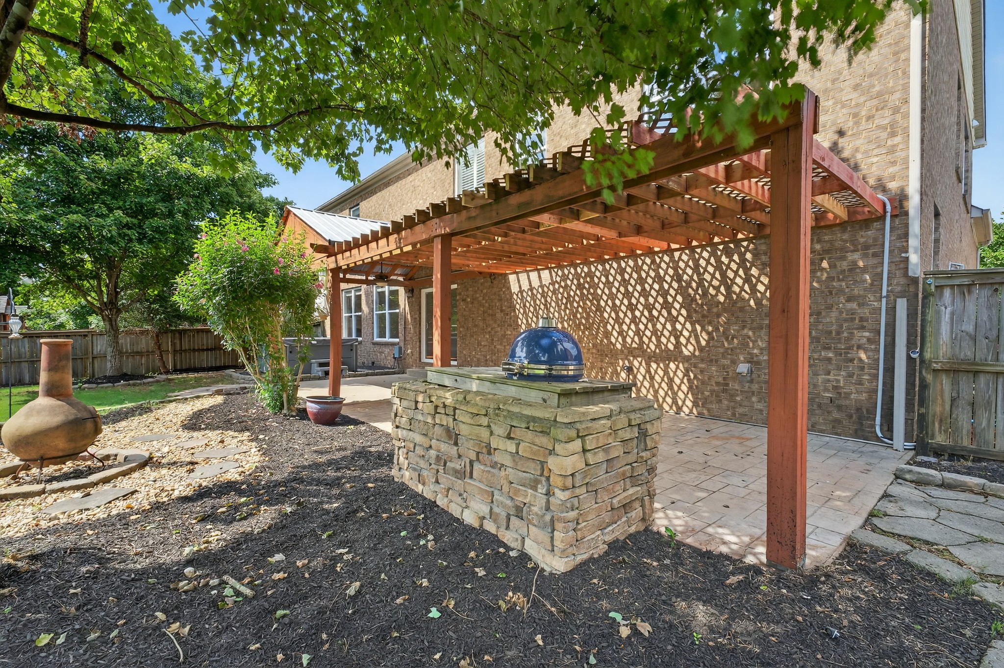 128 Rock Castle Dr