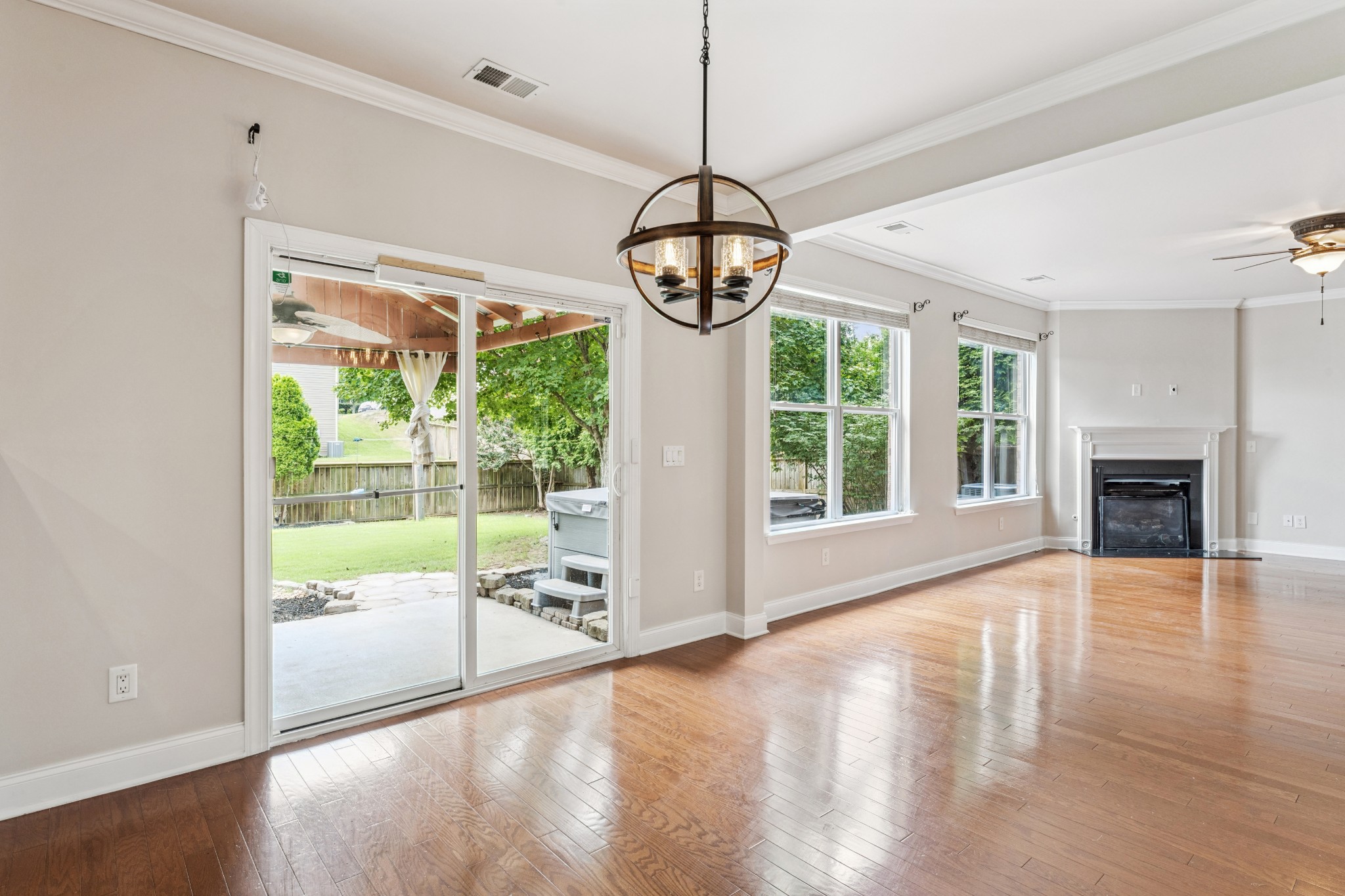 128 Rock Castle Dr