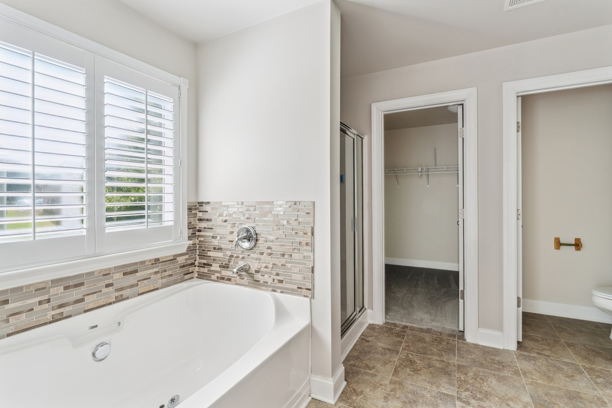 128 Rock Castle Dr