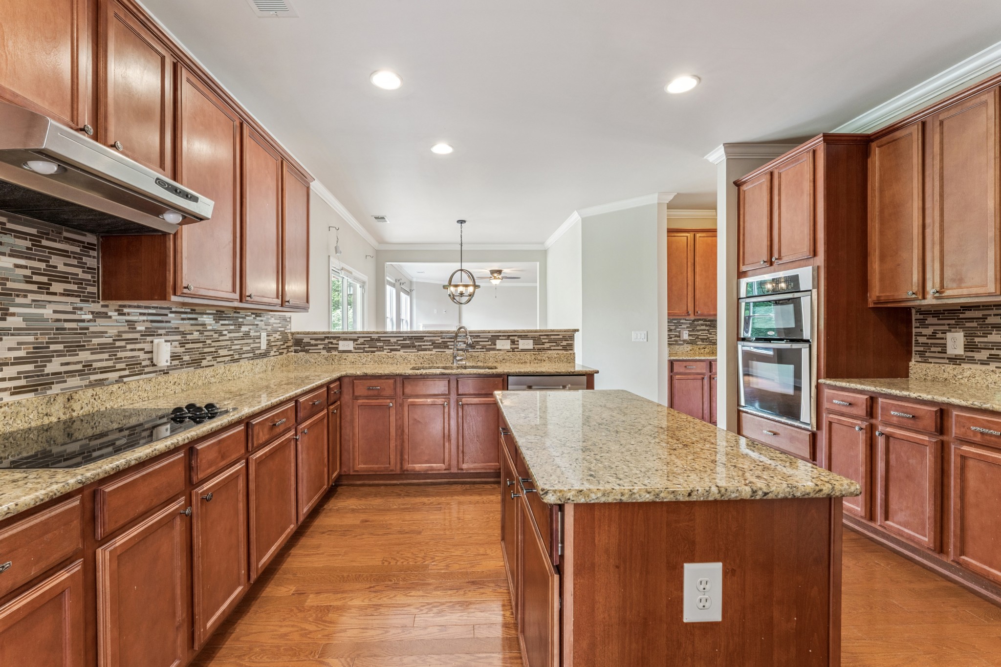 128 Rock Castle Dr
