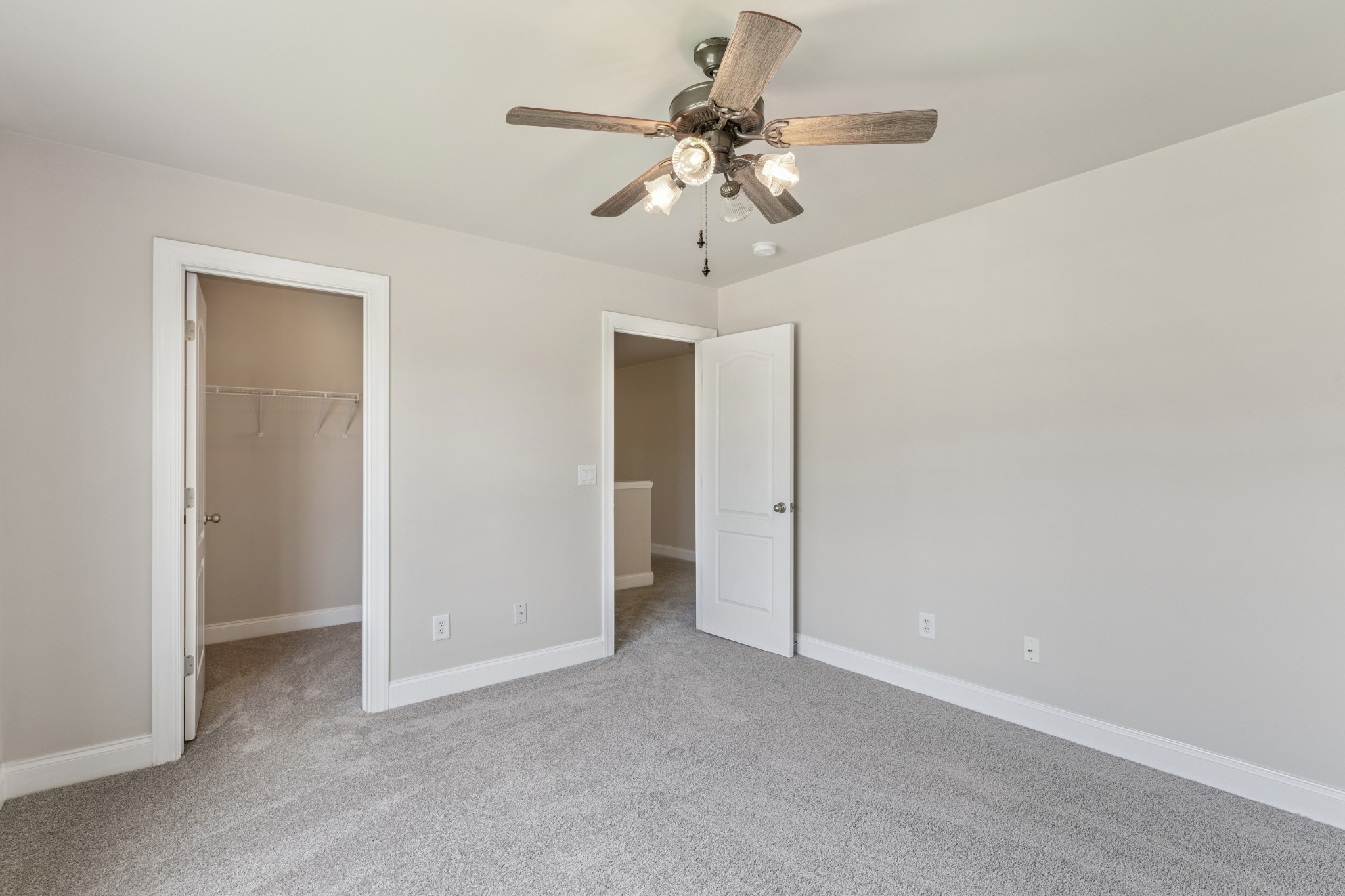 128 Rock Castle Dr