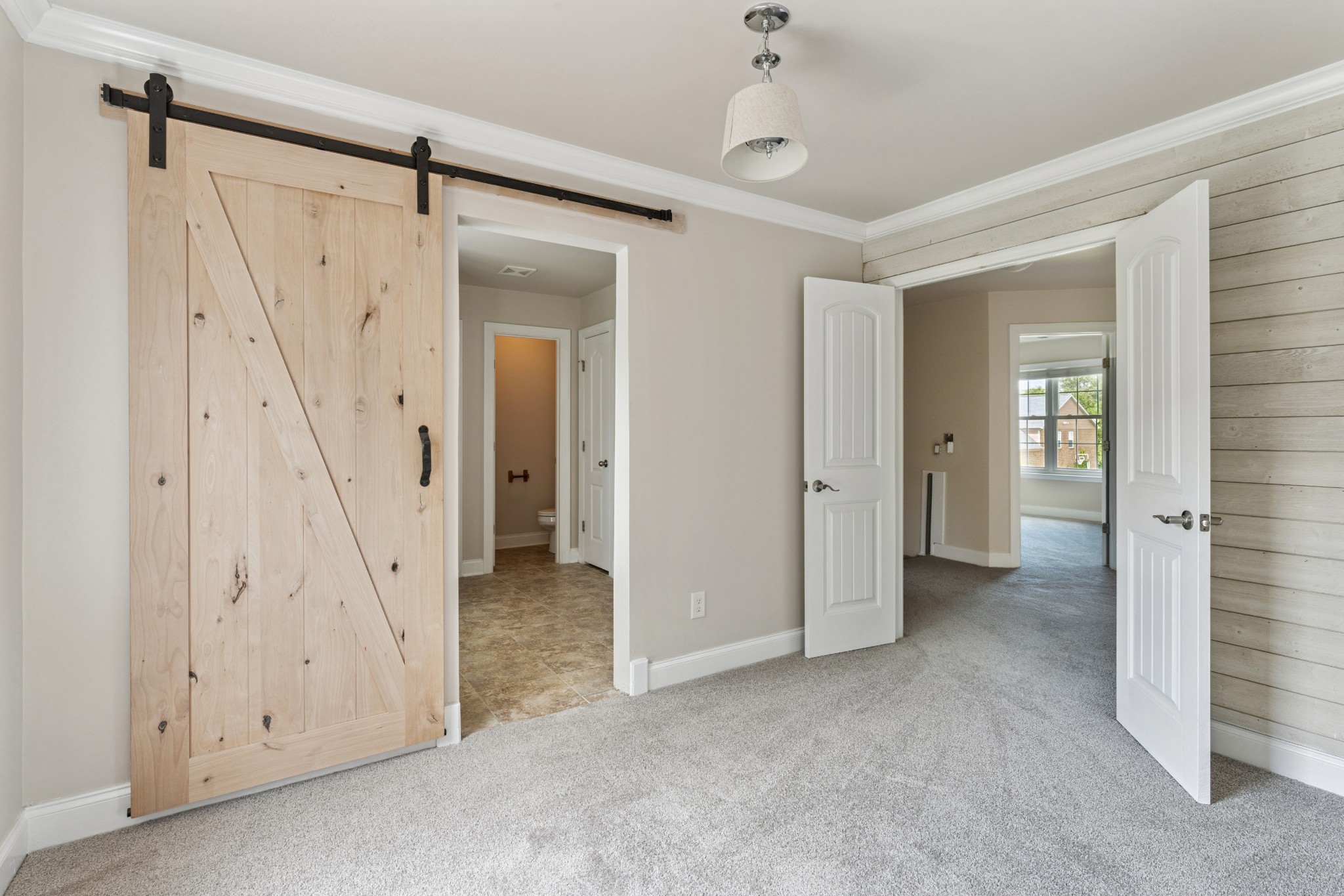 128 Rock Castle Dr