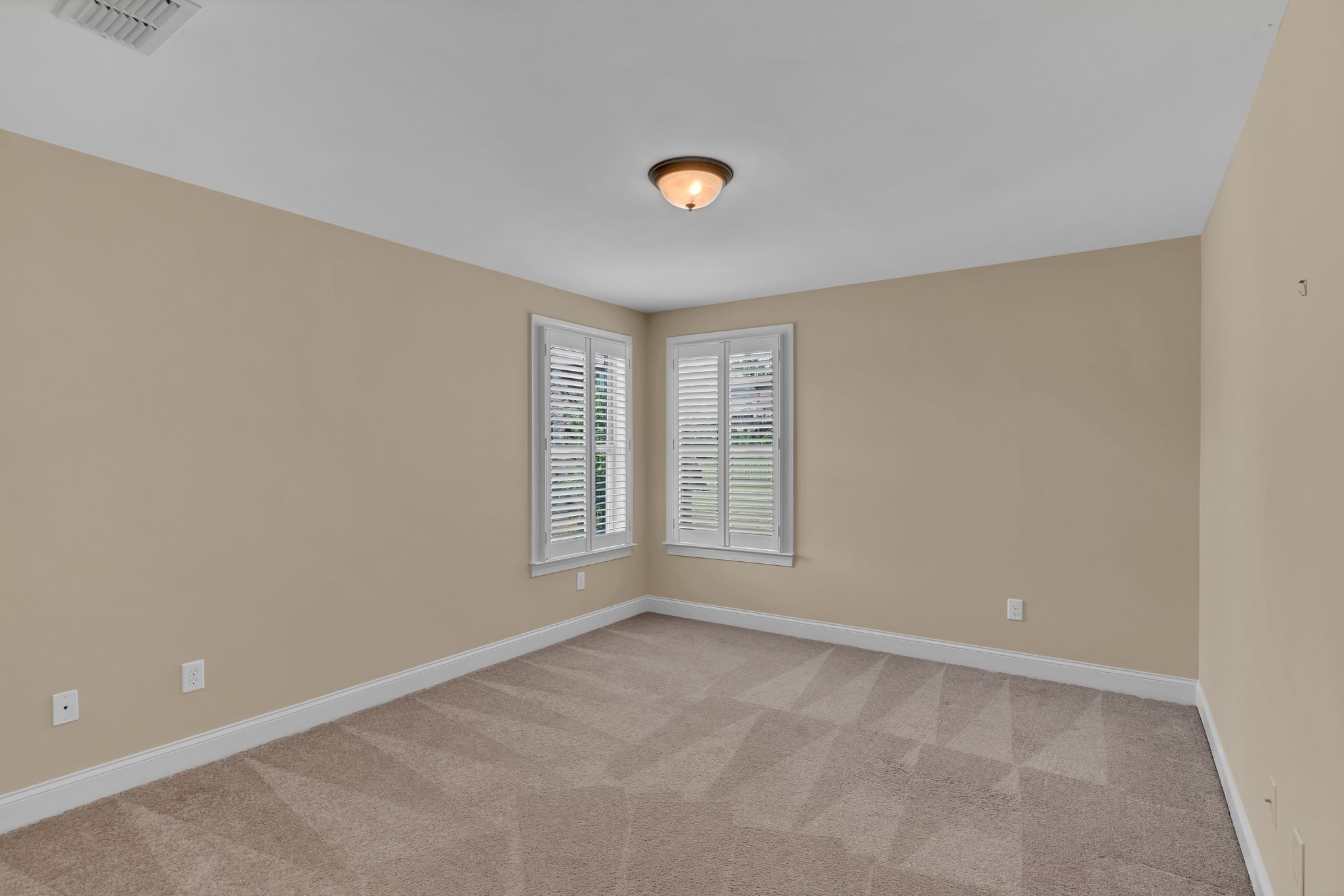 5101 Mountainbrook Cir