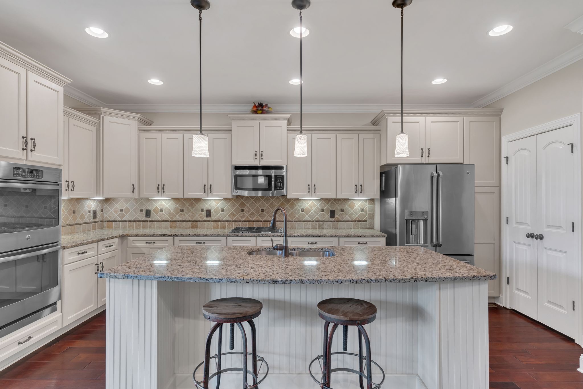 5101 Mountainbrook Cir