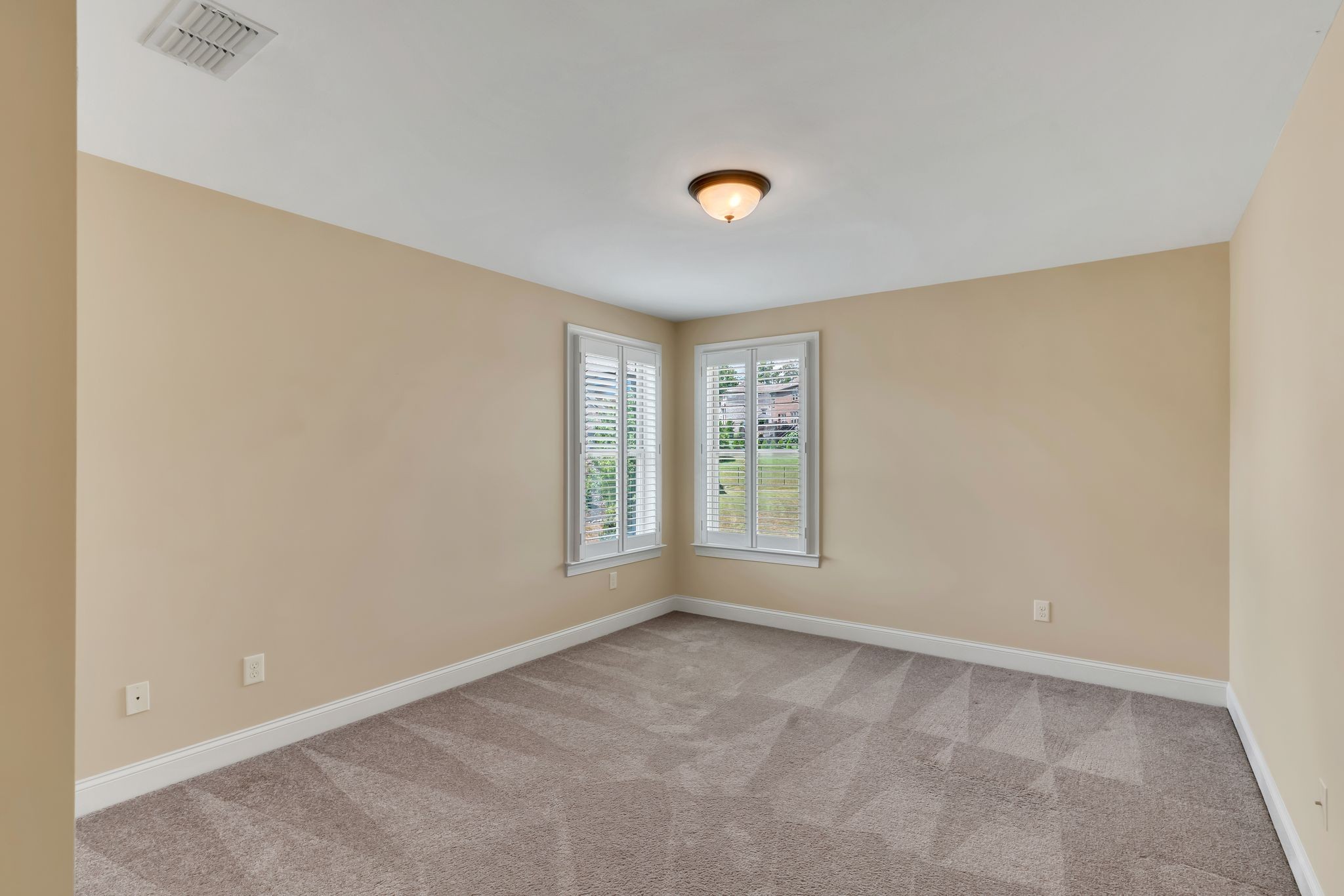 5101 Mountainbrook Cir