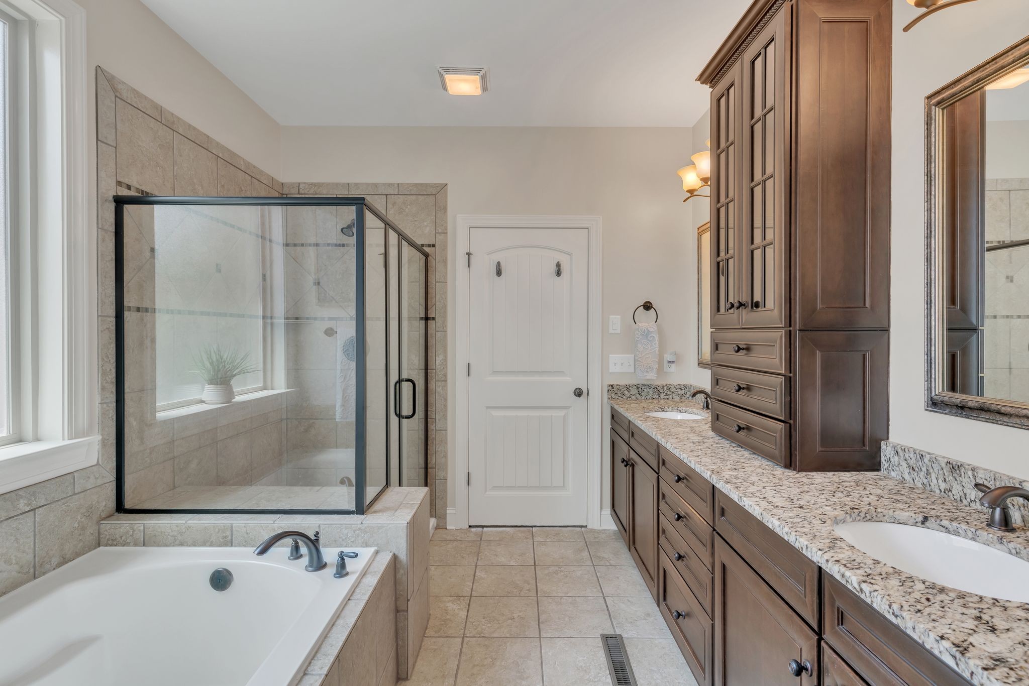 5101 Mountainbrook Cir