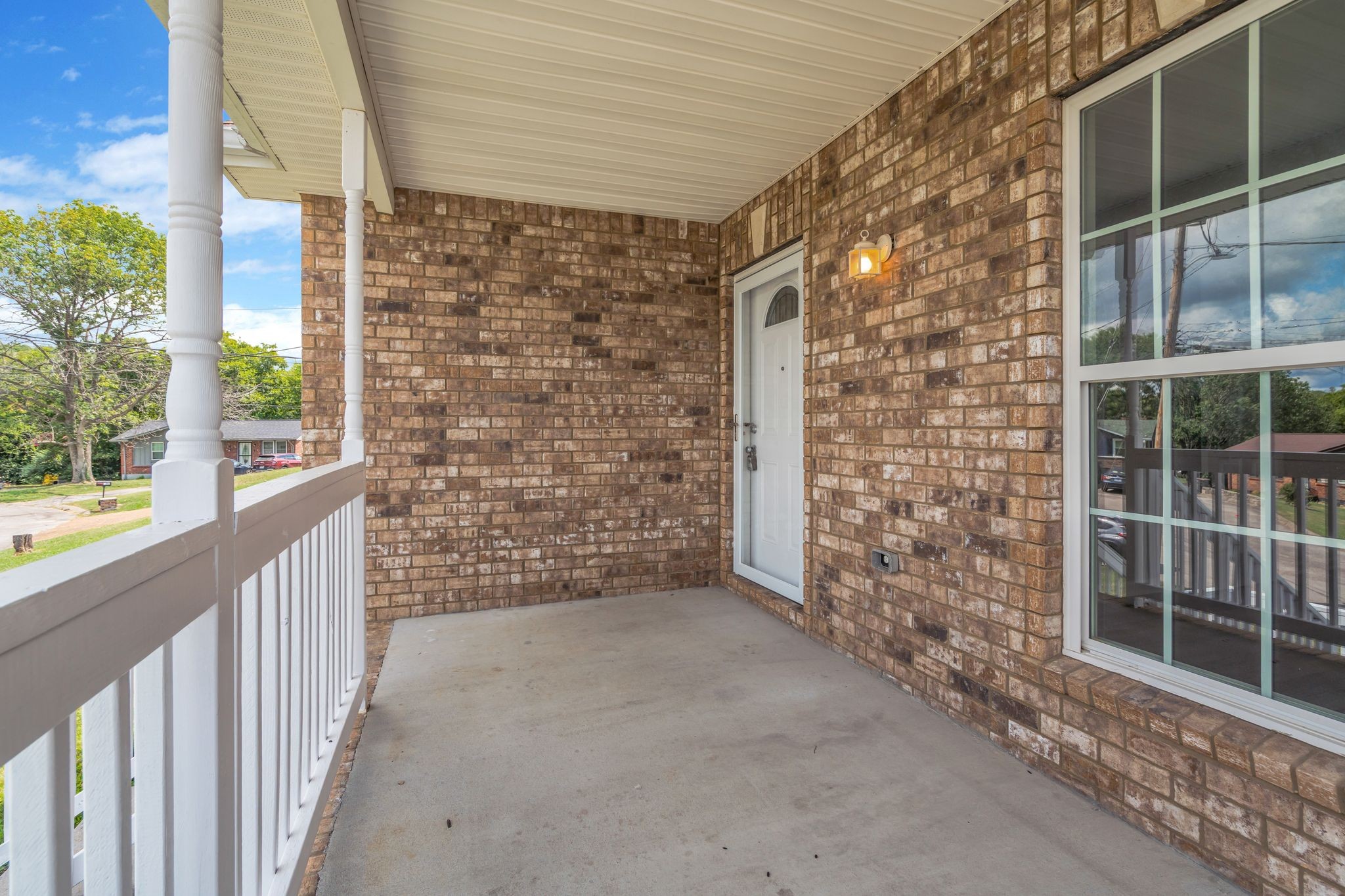 406 Matthews Ct