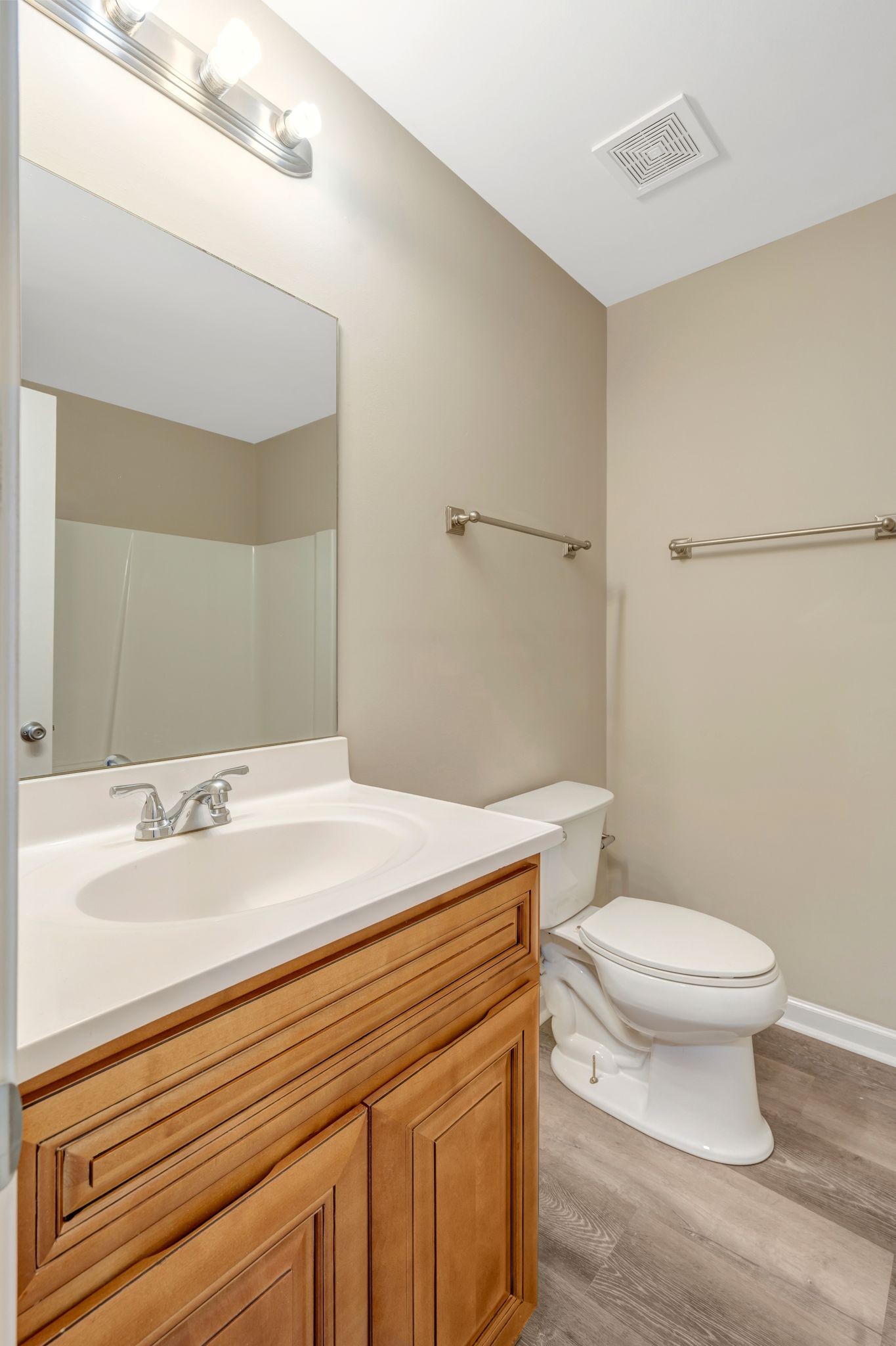406 Matthews Ct