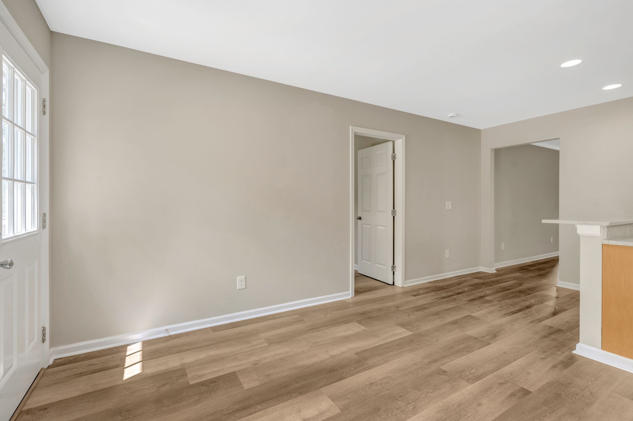 406 Matthews Ct