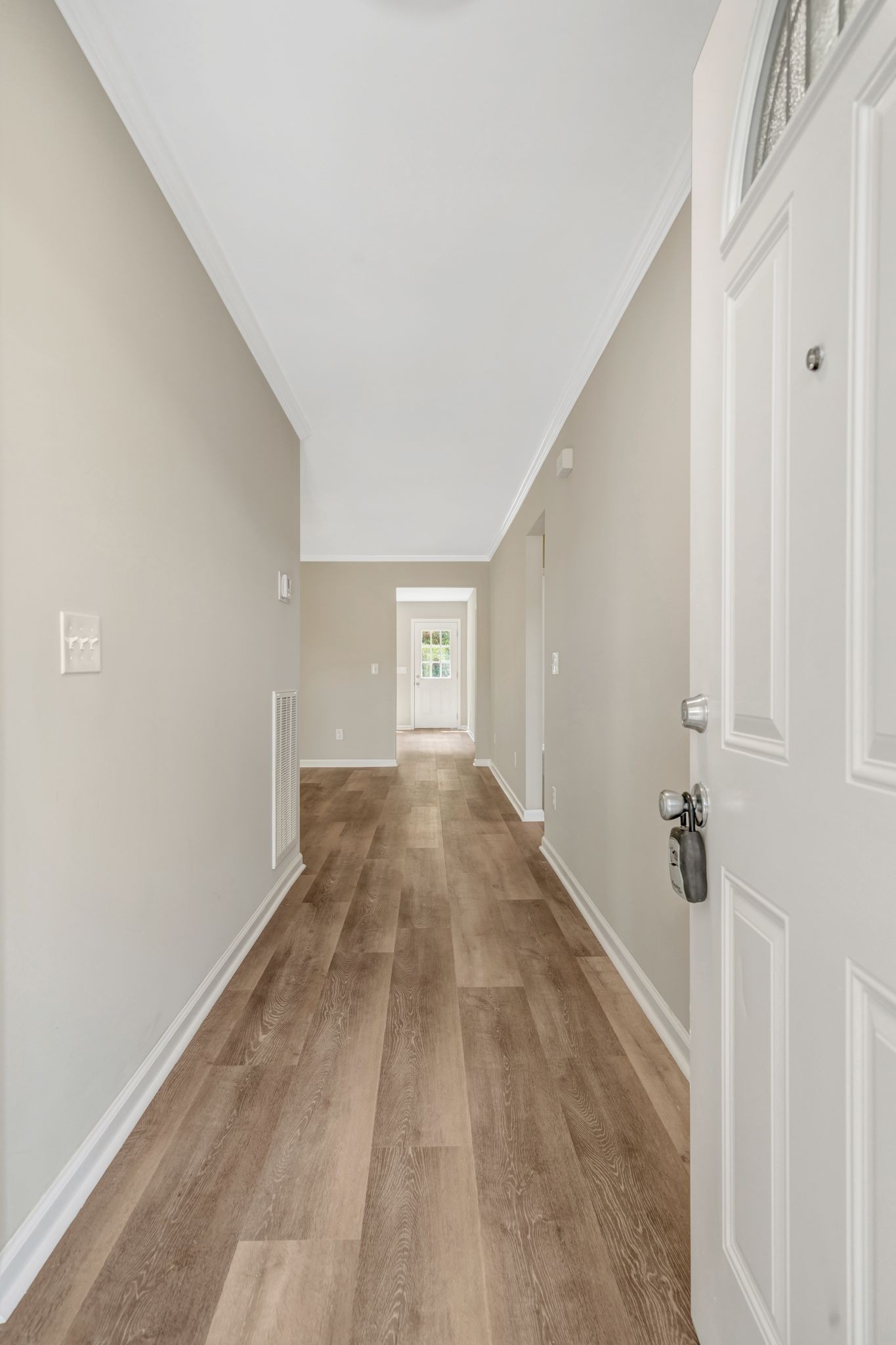 406 Matthews Ct