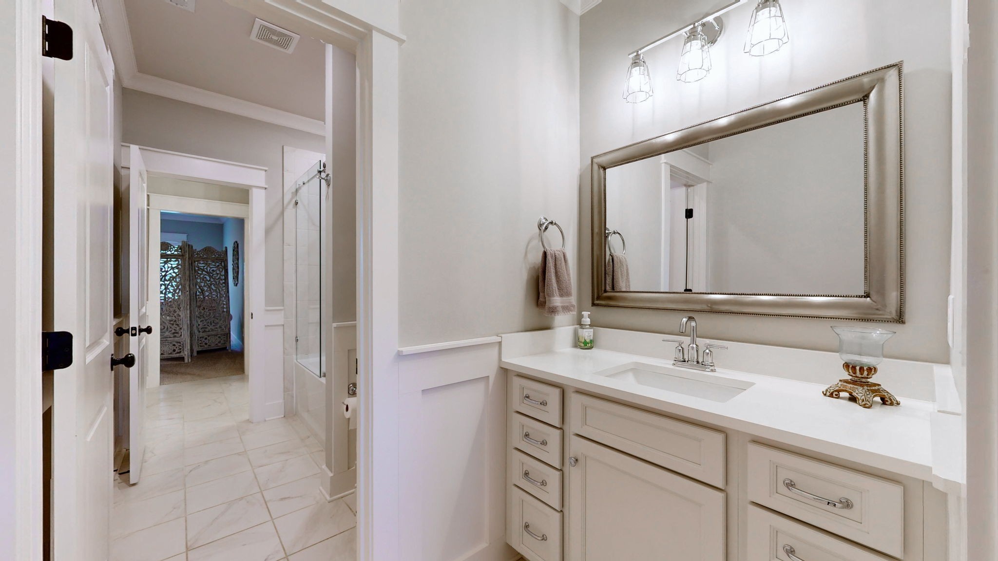 8119 Schweitzer Pl