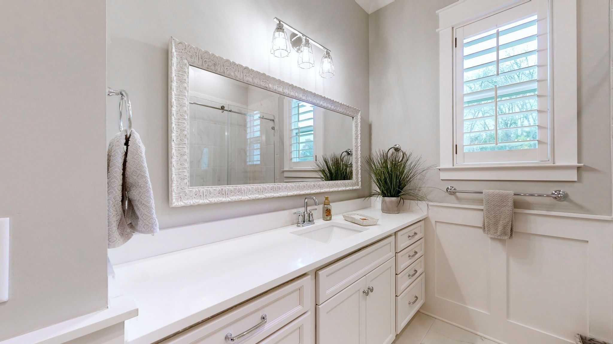 8119 Schweitzer Pl