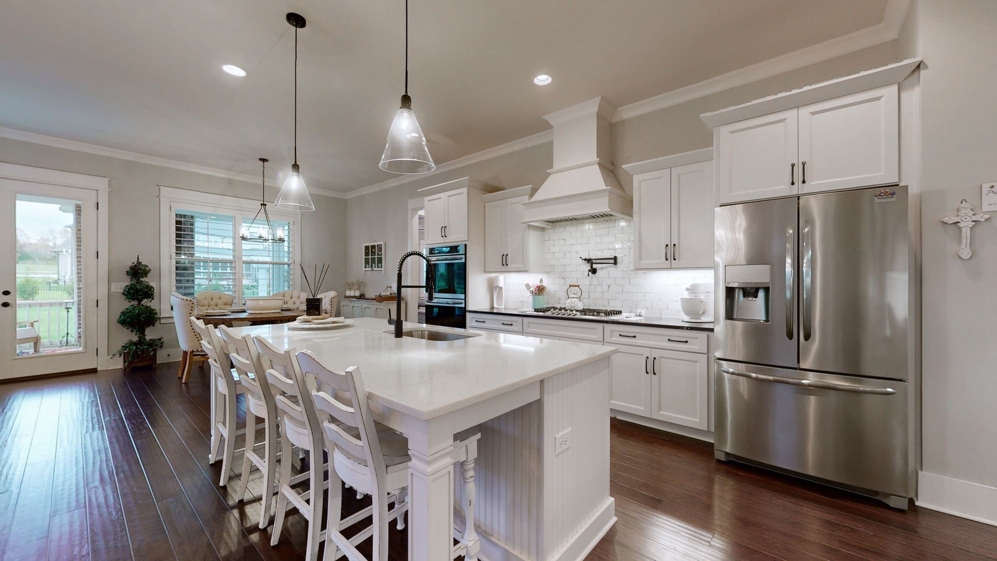 8119 Schweitzer Pl