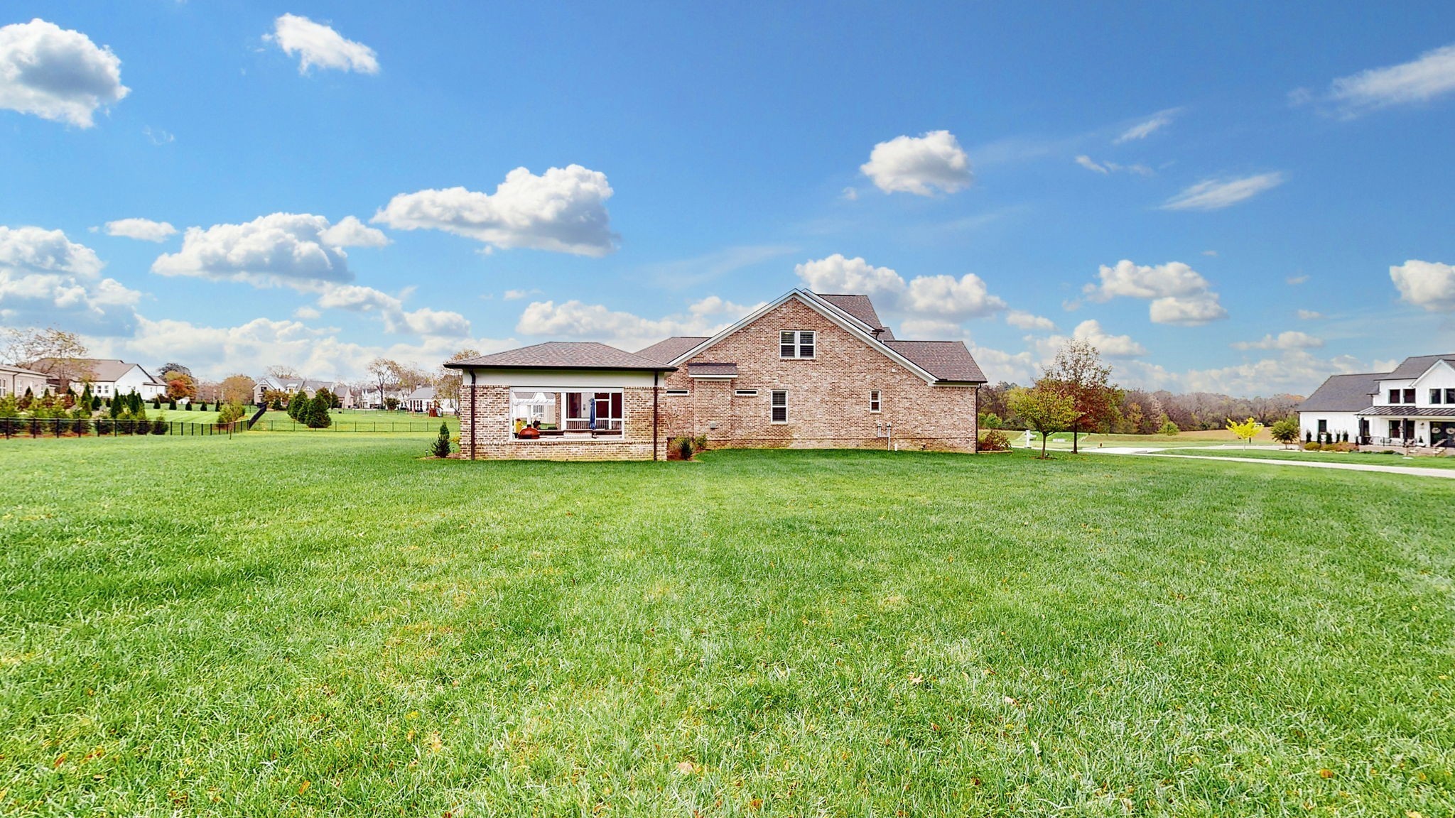 8119 Schweitzer Pl