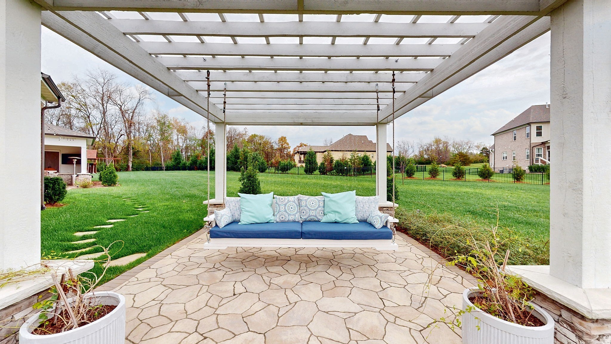 8119 Schweitzer Pl