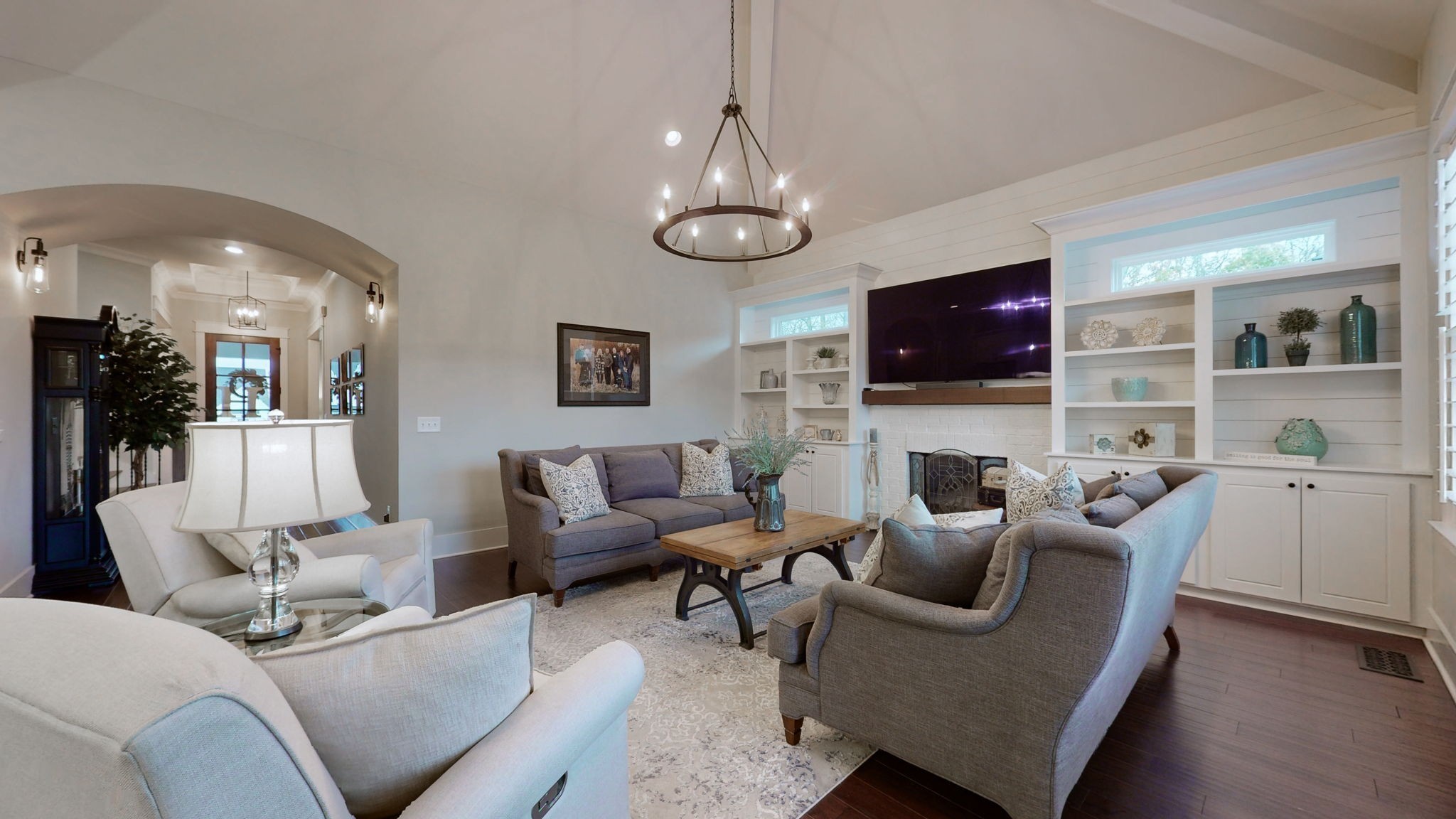 8119 Schweitzer Pl