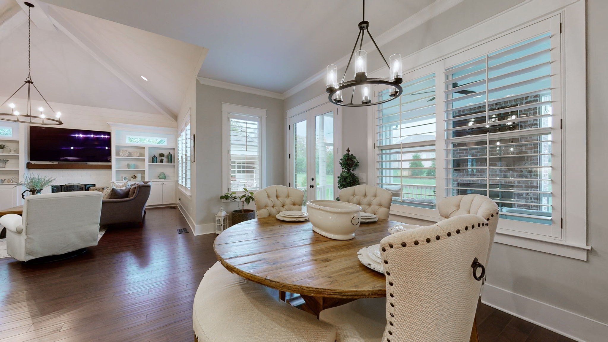 8119 Schweitzer Pl