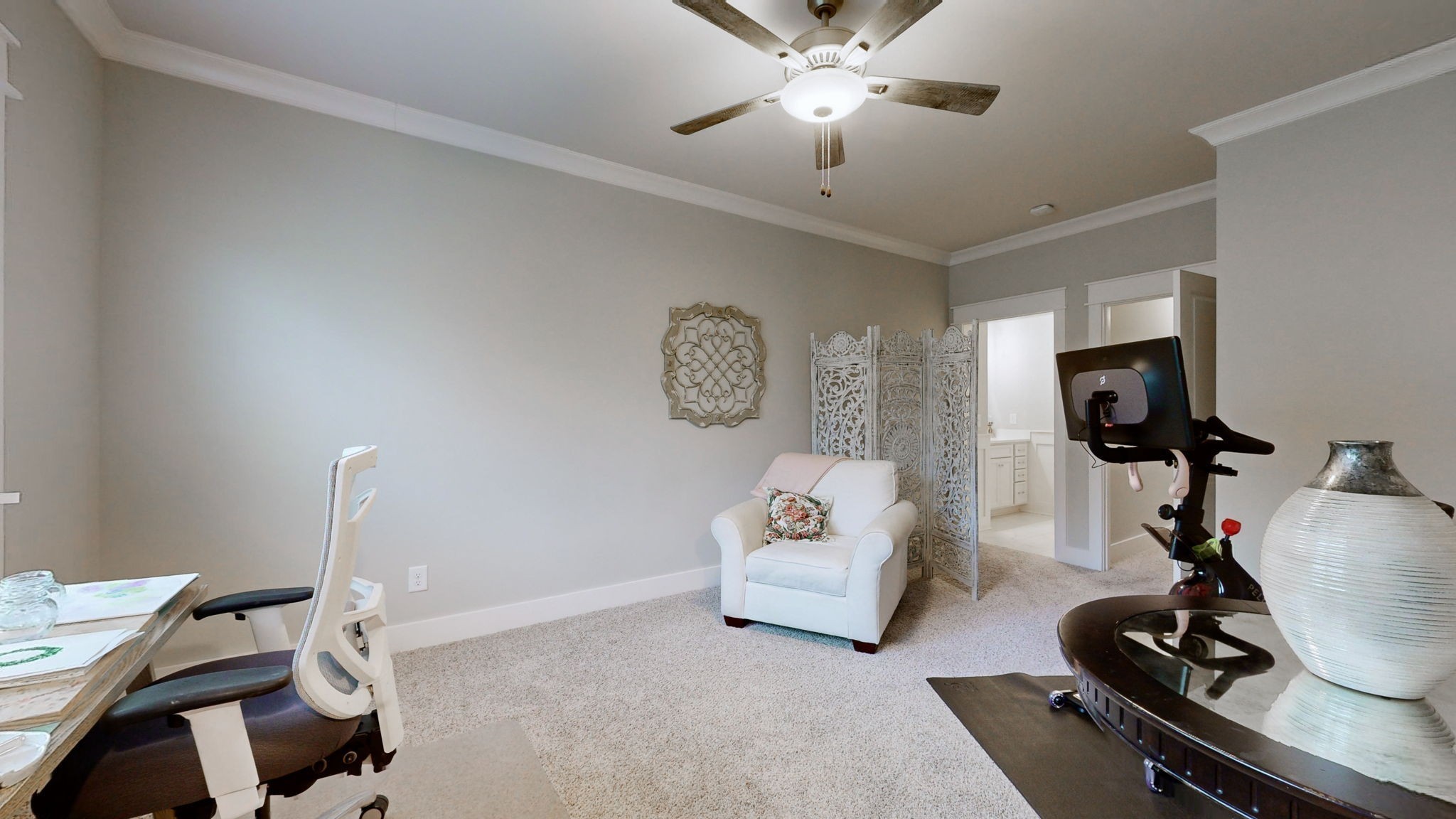 8119 Schweitzer Pl