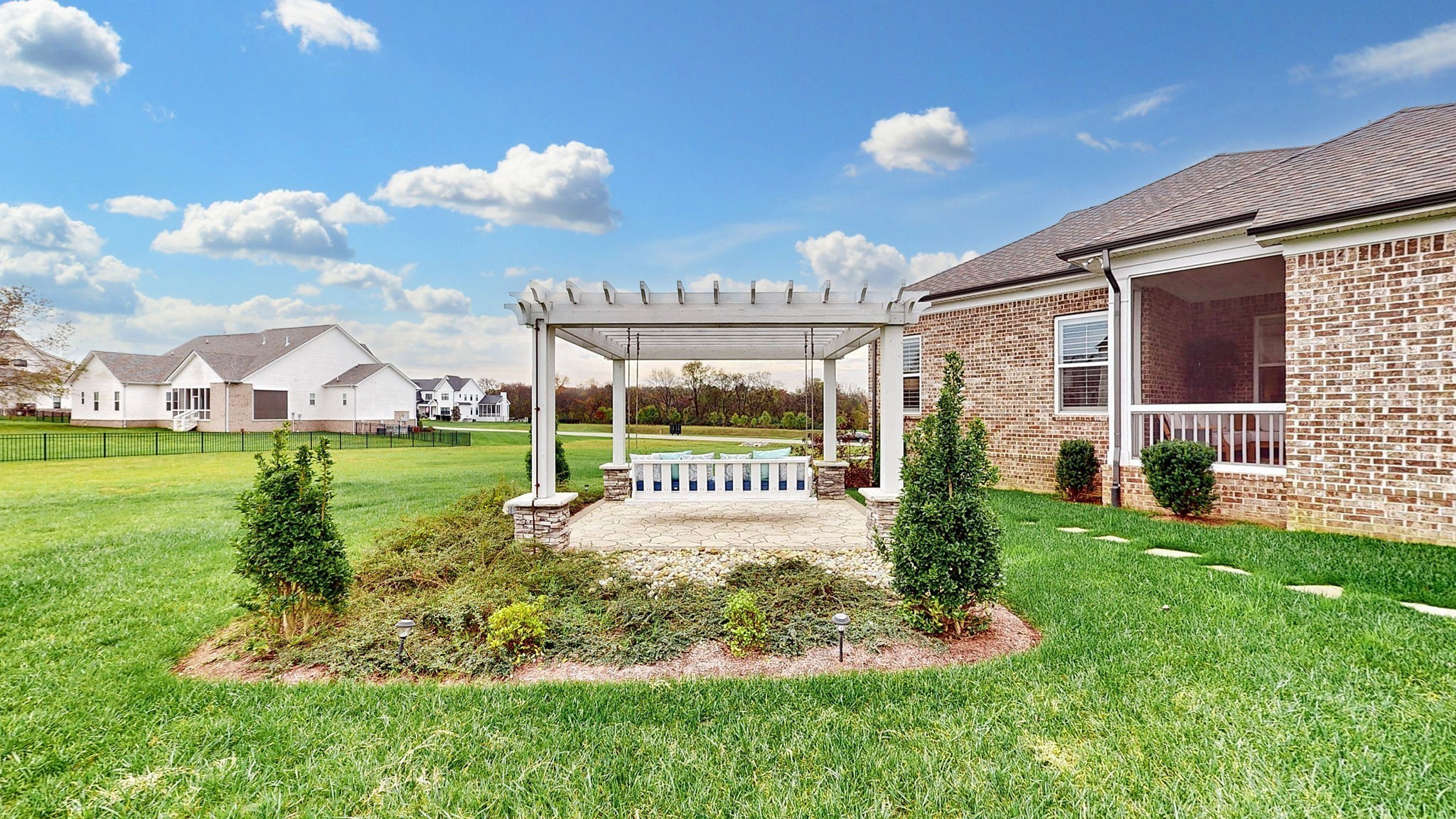 8119 Schweitzer Pl