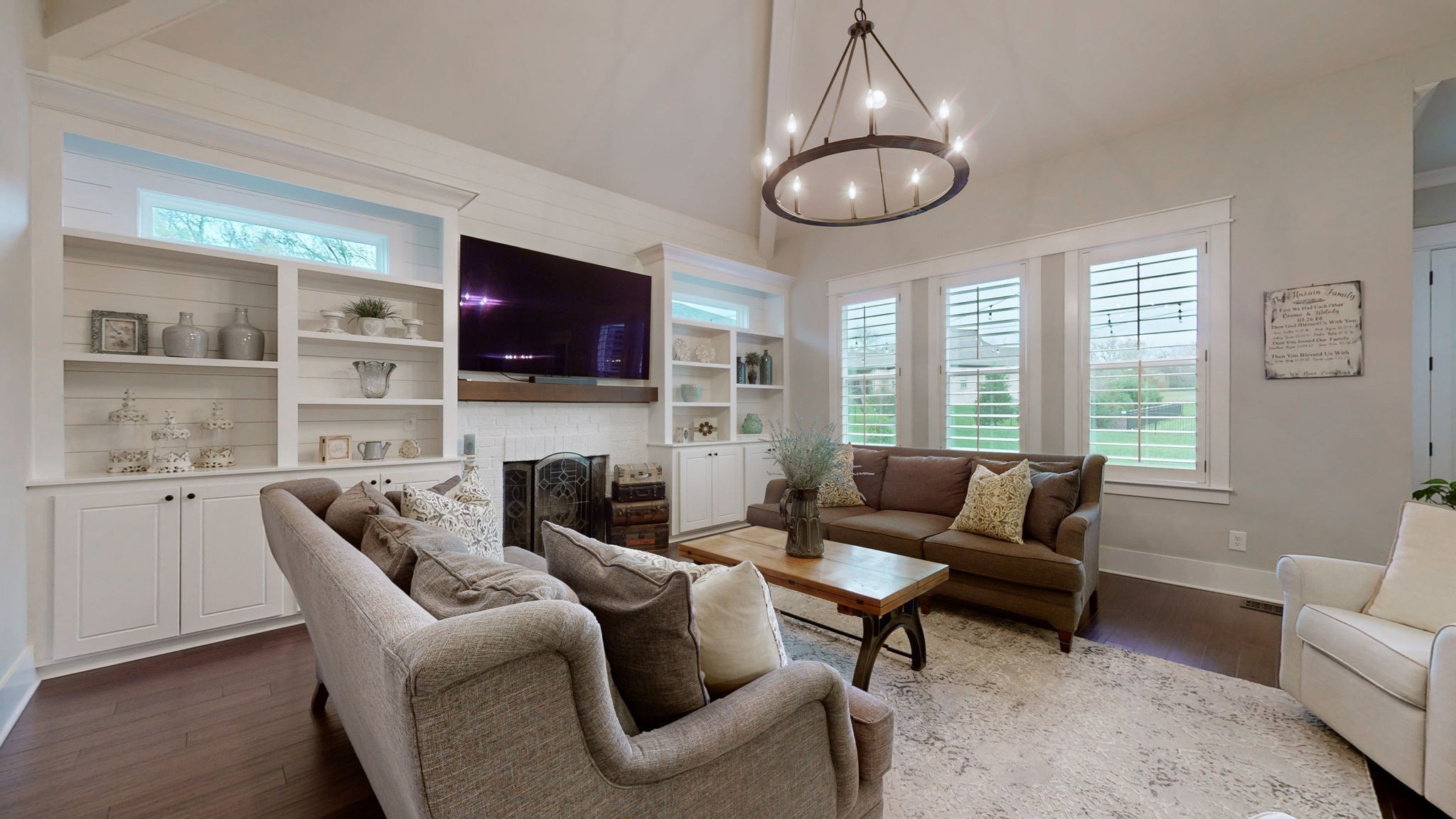 8119 Schweitzer Pl