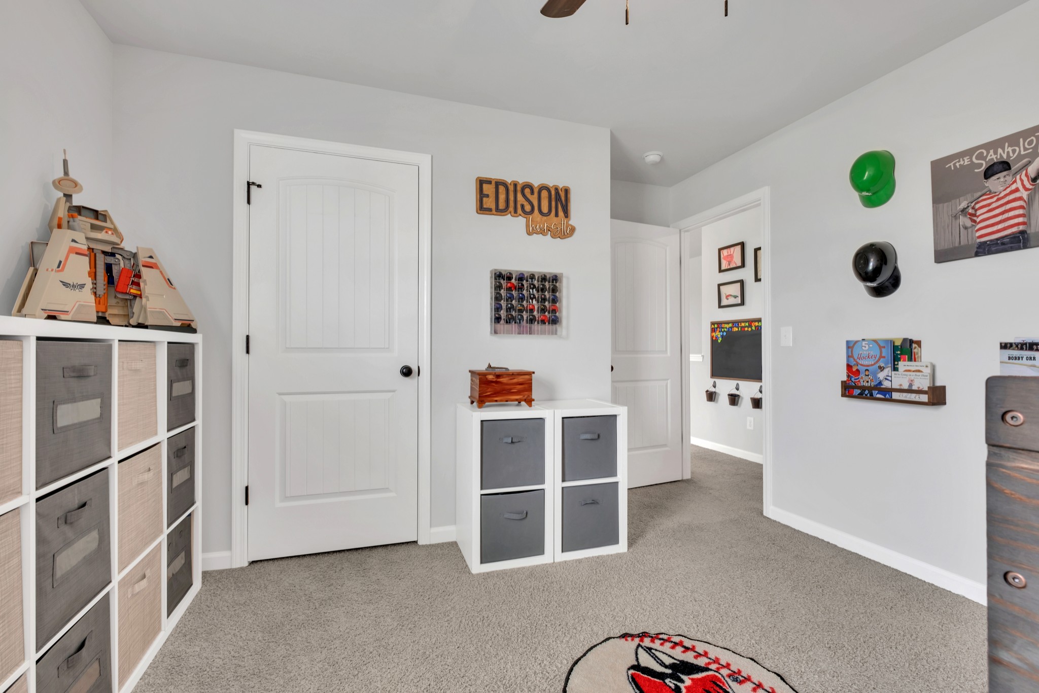 315 Redhead Ln