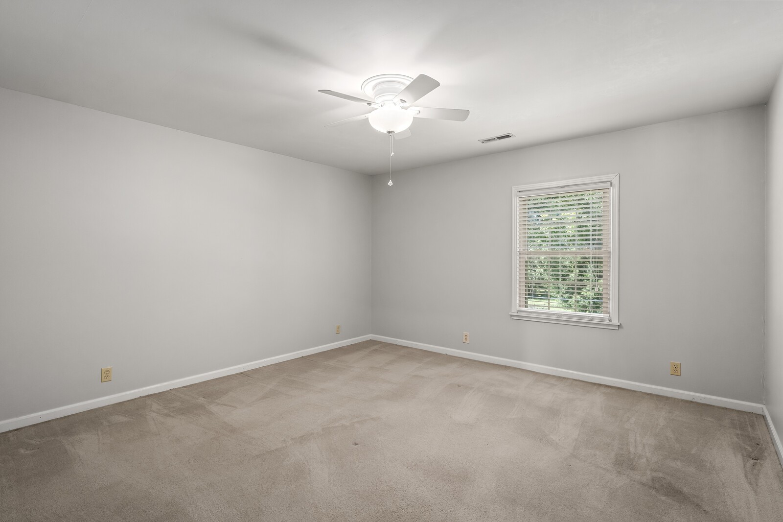 9228 Fox Run Dr