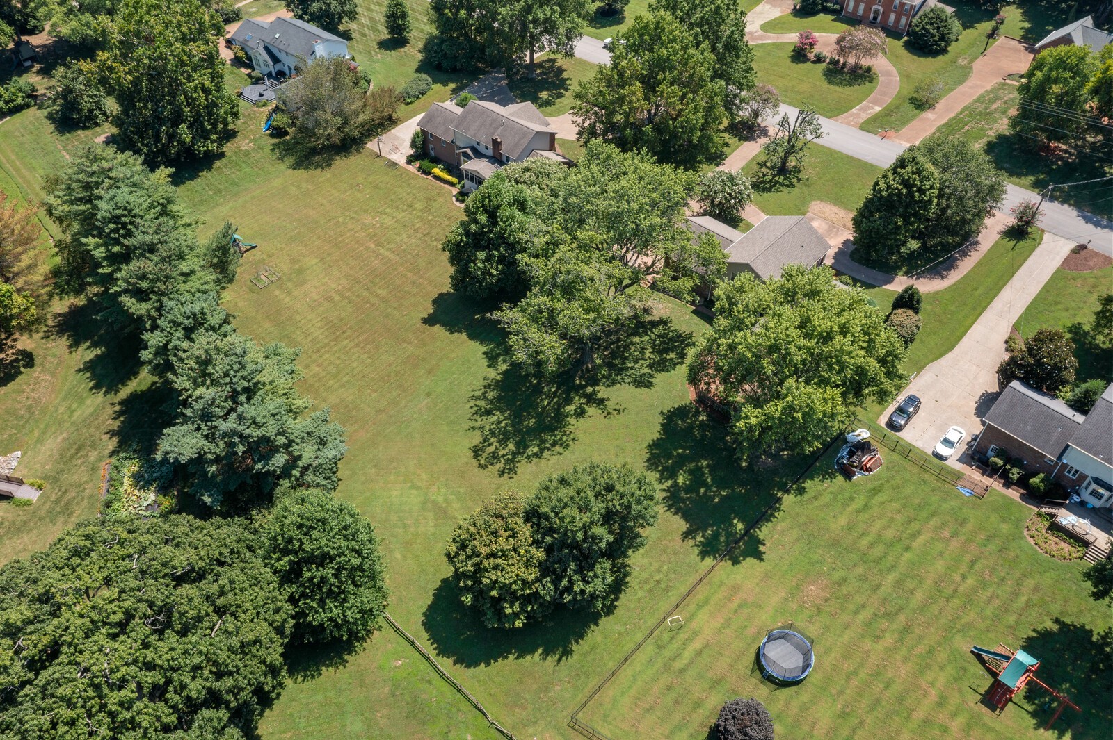 9228 Fox Run Dr