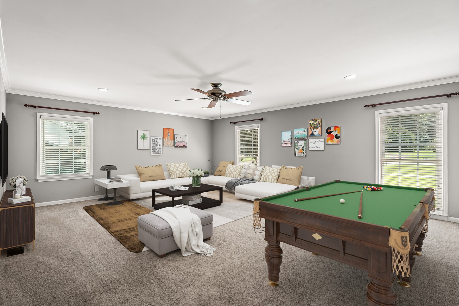9228 Fox Run Dr