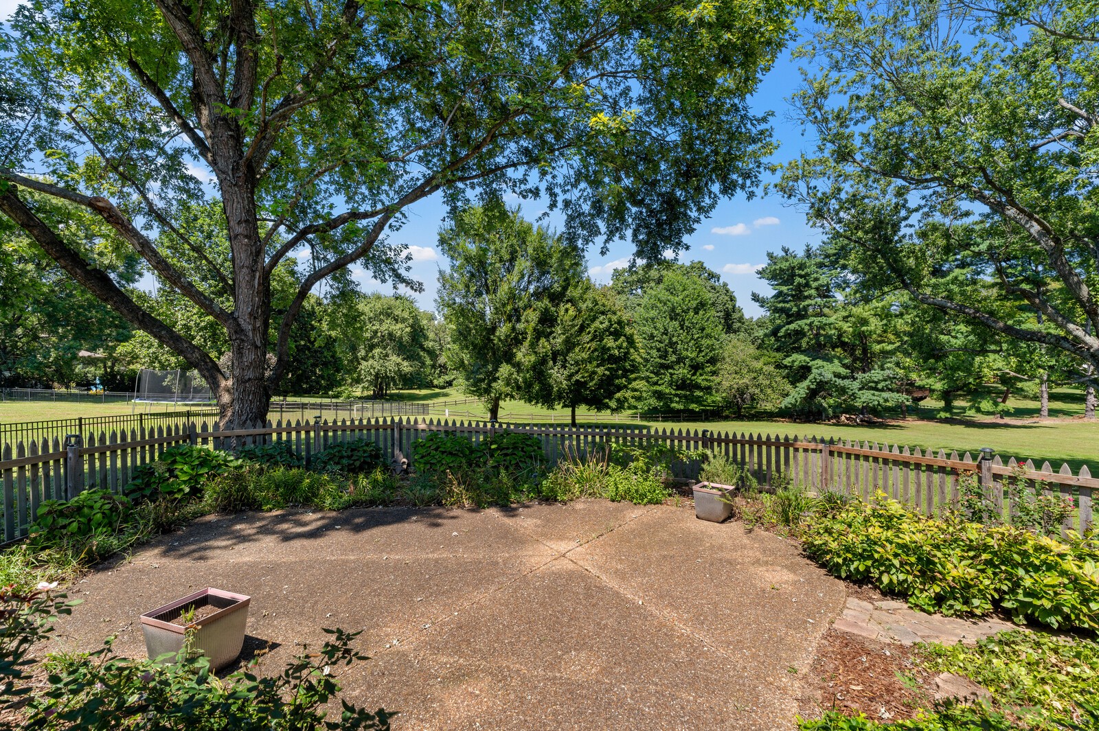 9228 Fox Run Dr