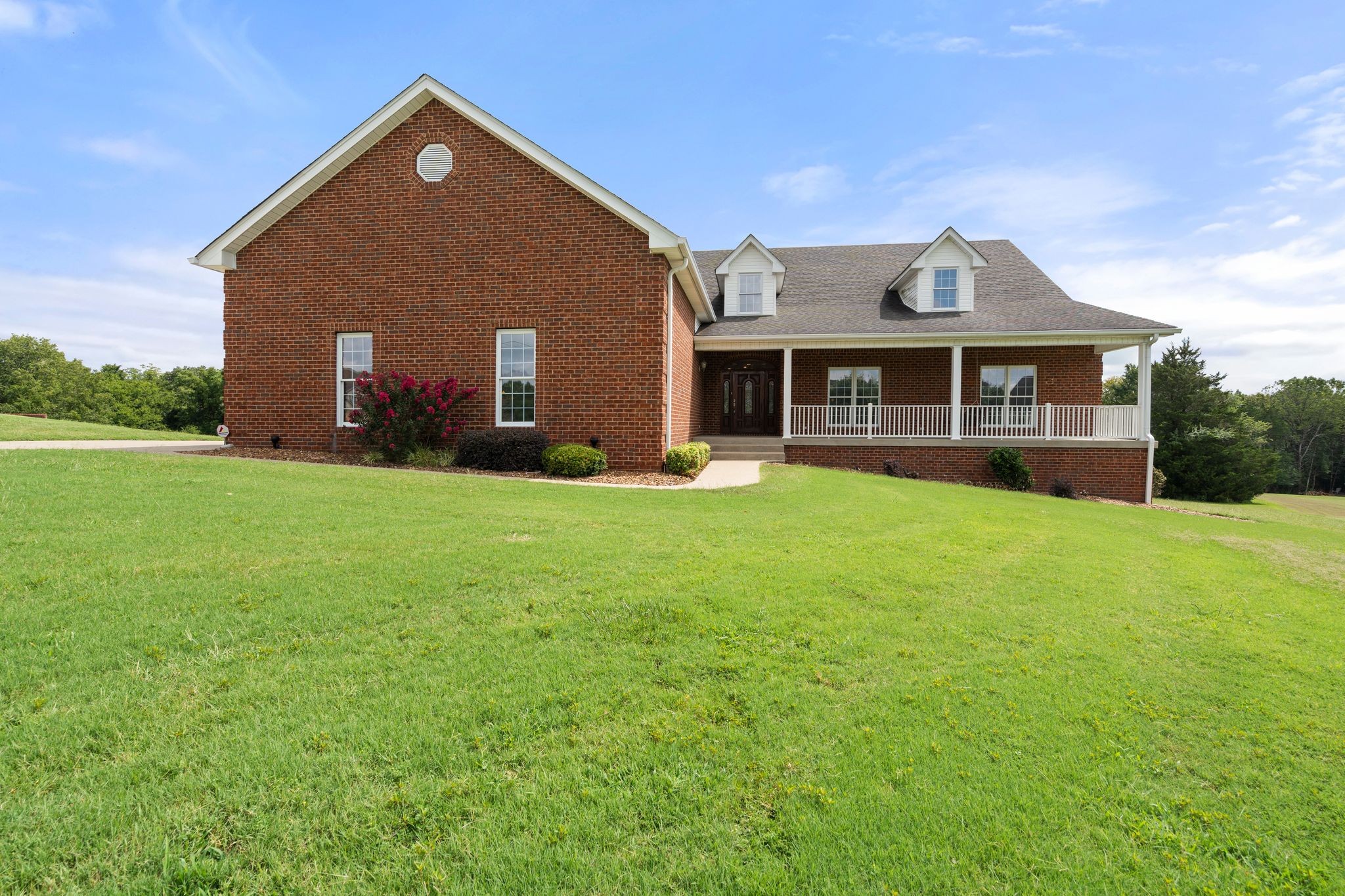 814 Austins Way