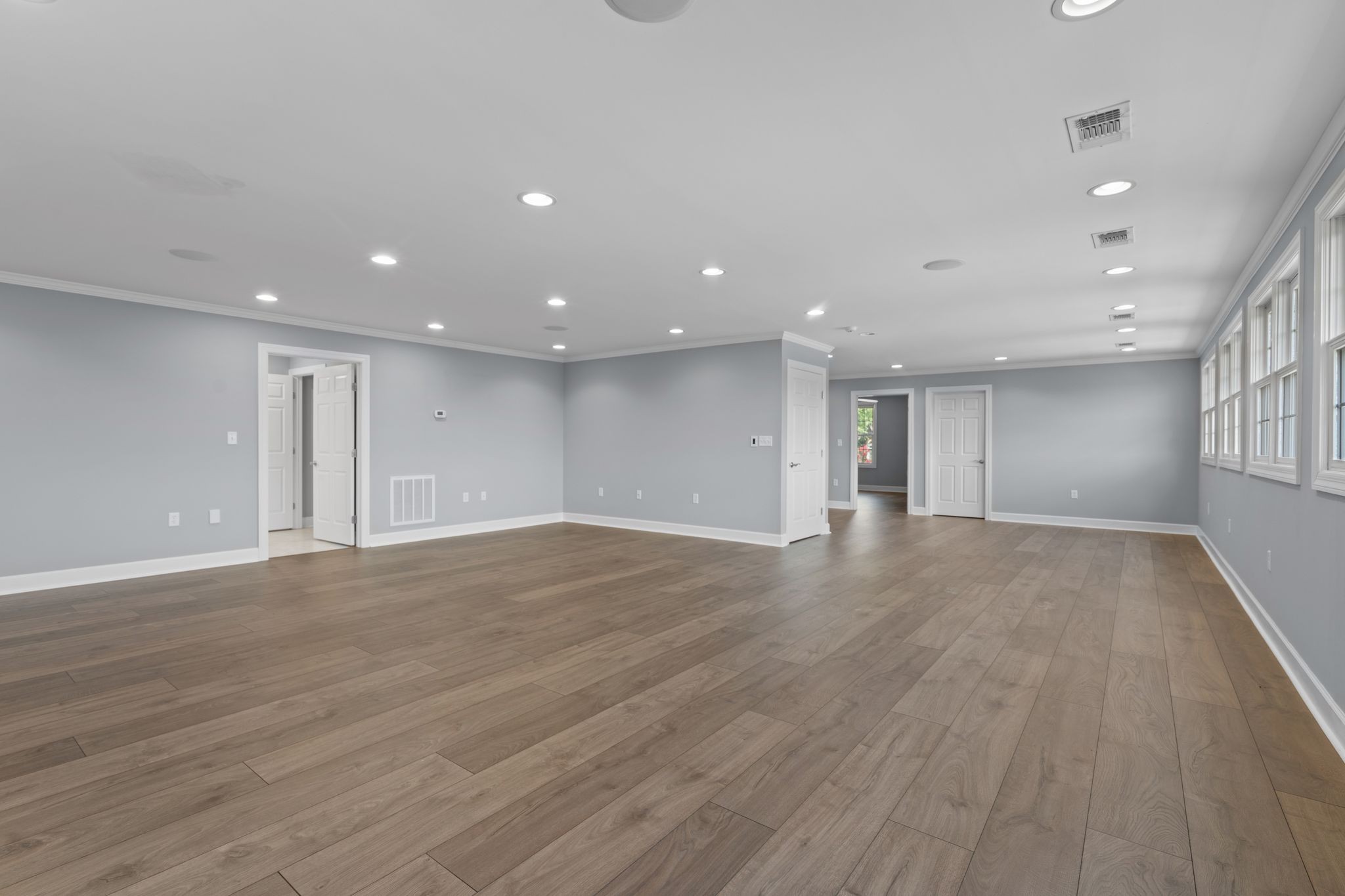 814 Austins Way