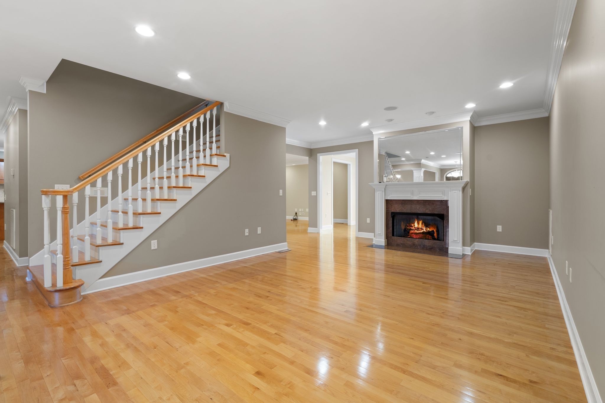 814 Austins Way