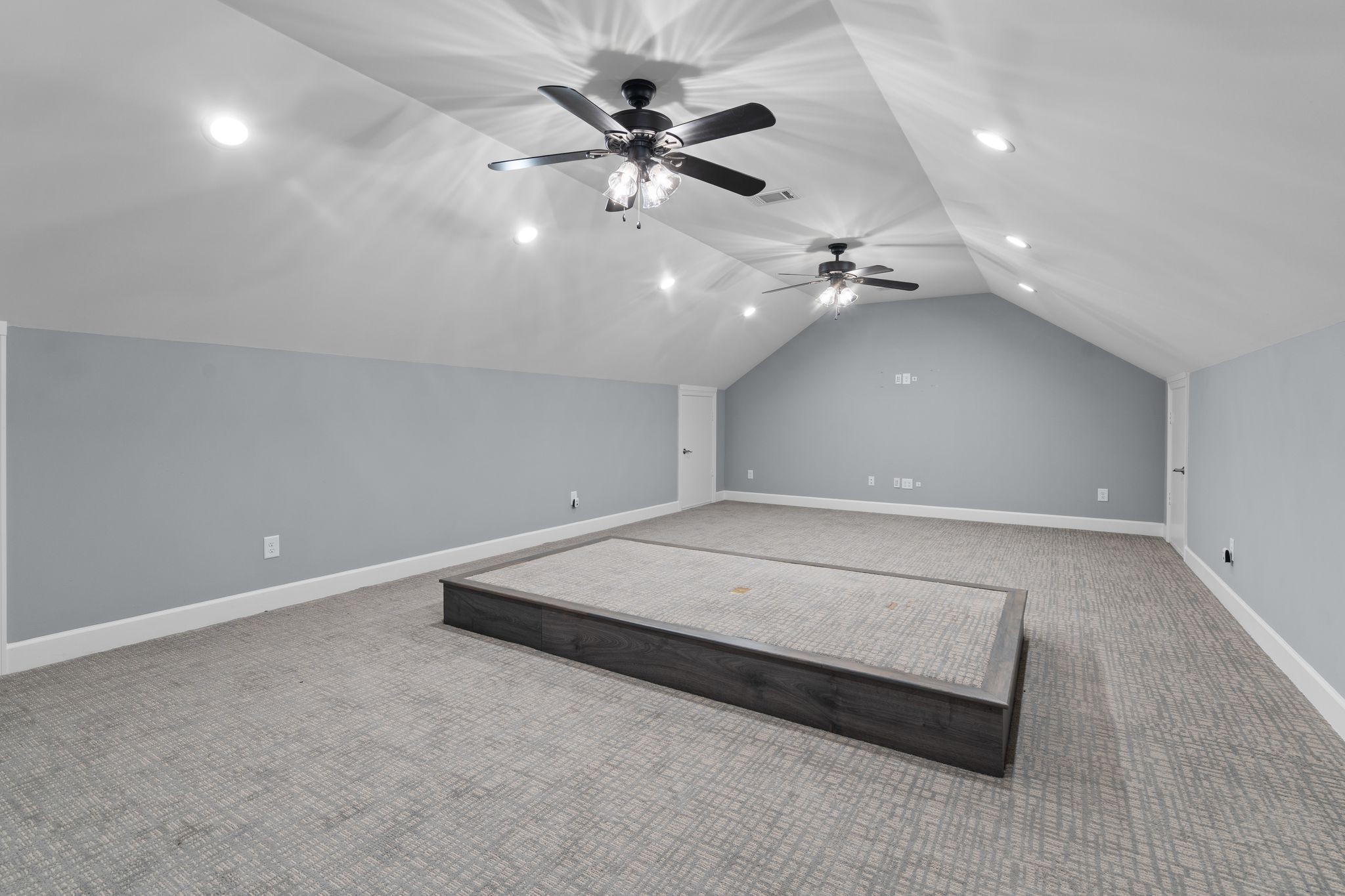 814 Austins Way