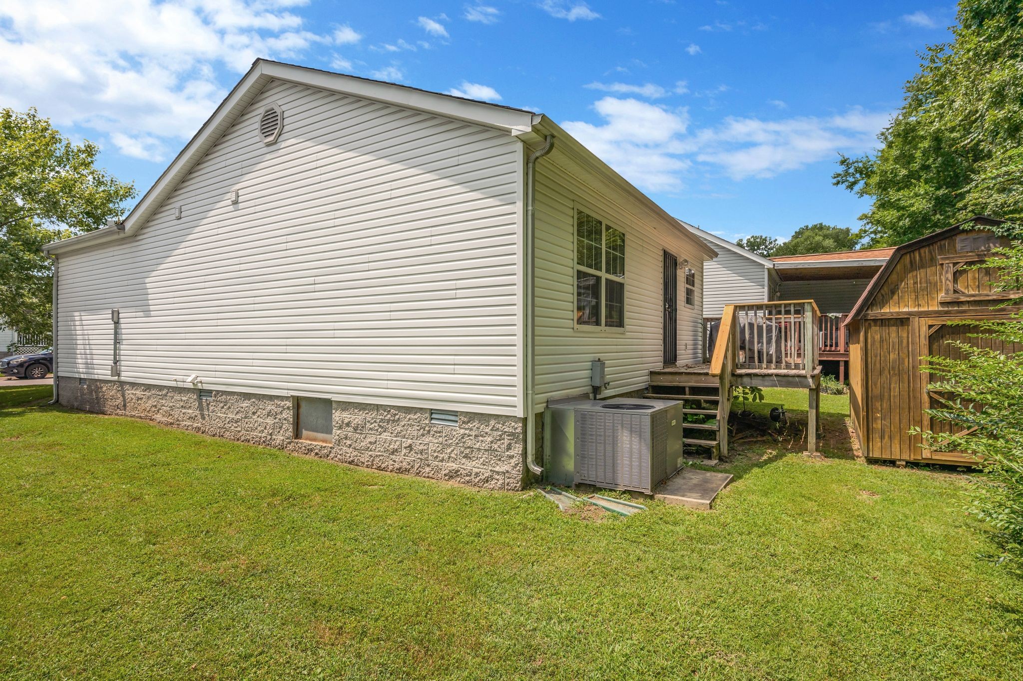 1140 Brittany Park Ln
