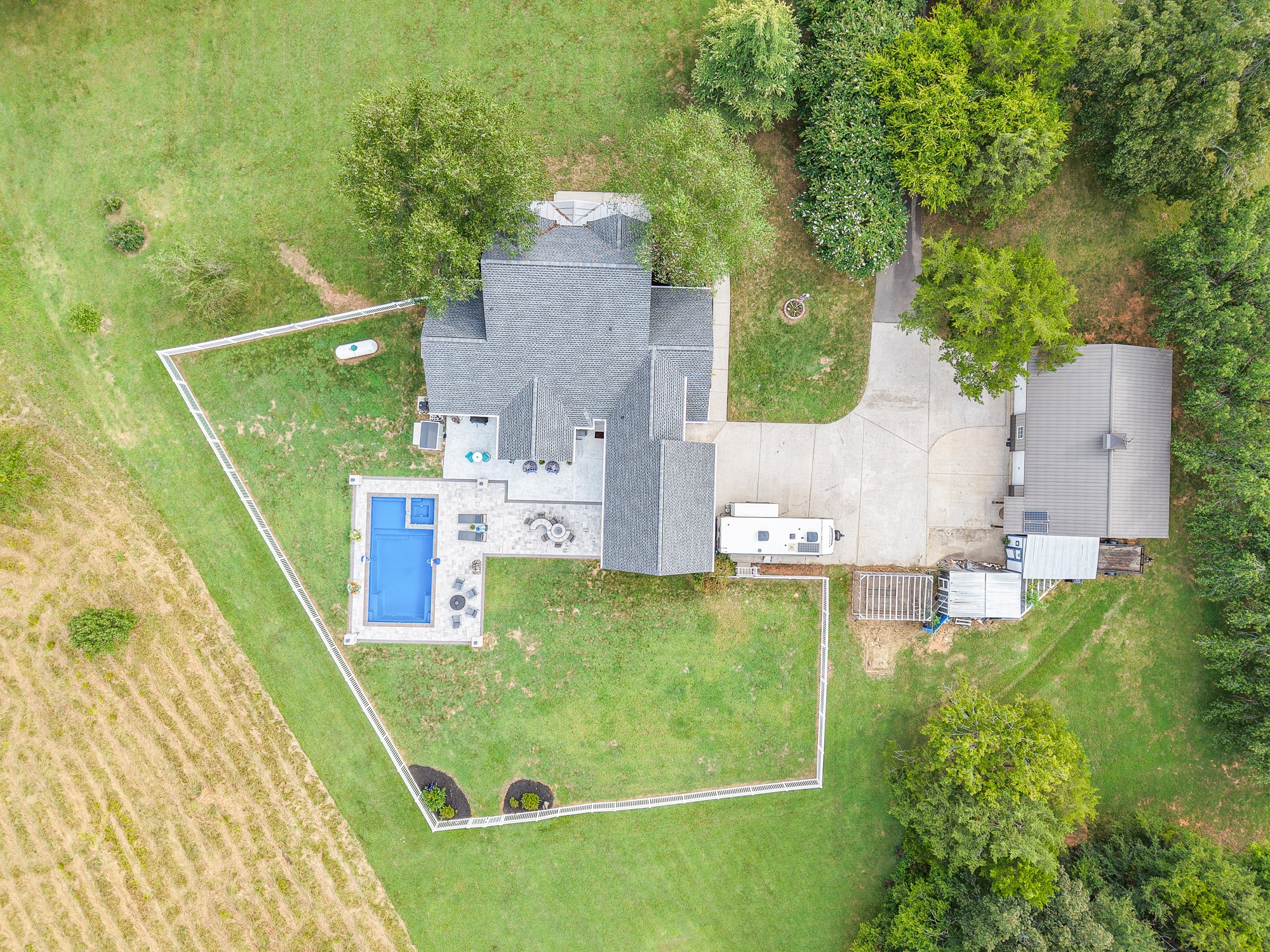 5673 Elam Rd